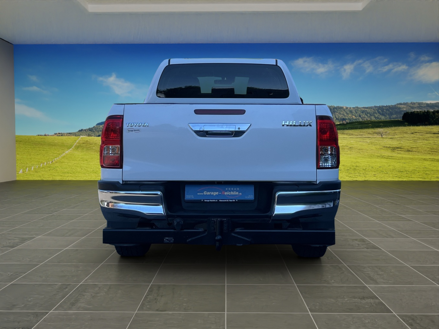 TOYOTA Hilux Double Cab.-Pick-up 2.4 D-4D 150 Sol-showroom-element-3