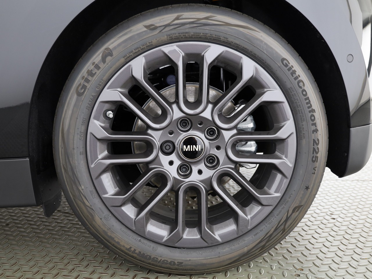MINI Cooper E-image-19