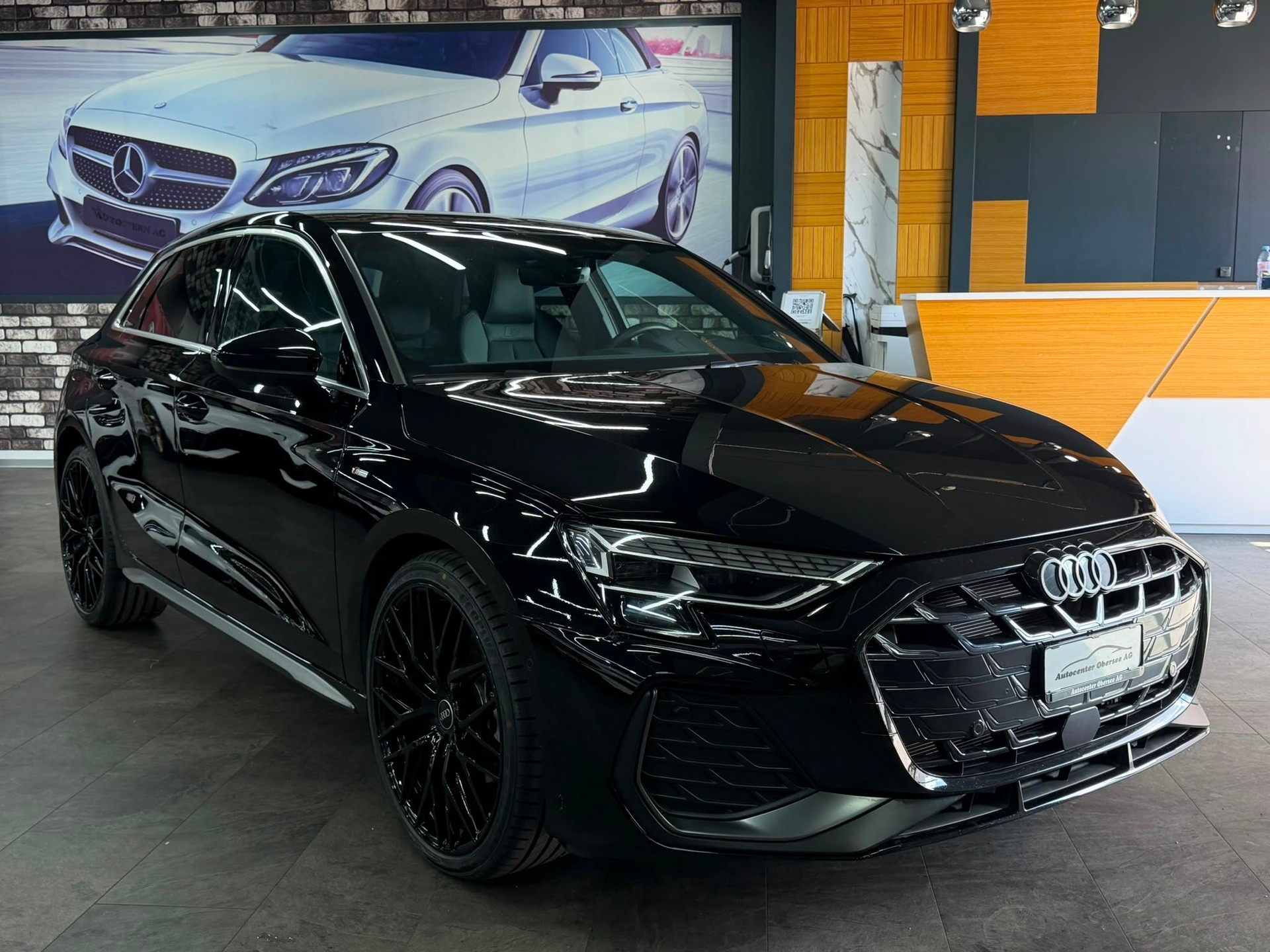 AUDI A3 Sportback 40 TFSI e S-Line S-tronic-showroom-element-2