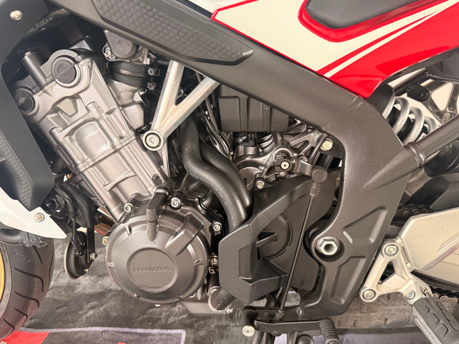 HONDA CB 650 F ABS HRC-image-9