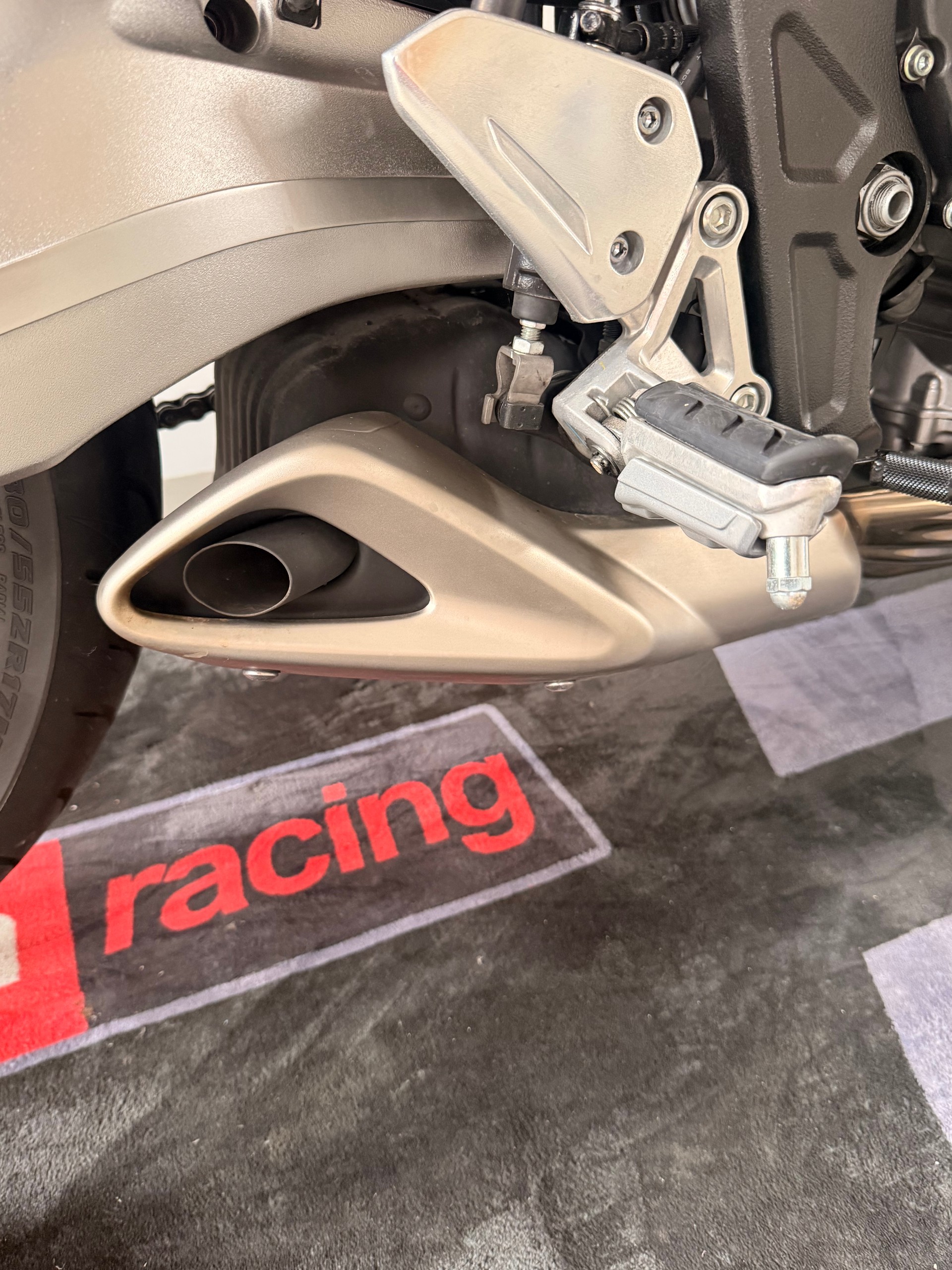 HONDA CB 650 F ABS HRC-image-6