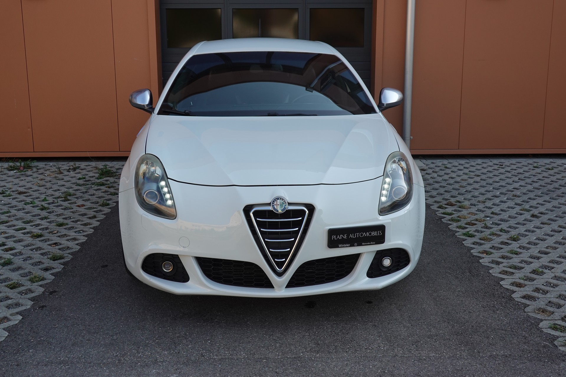ALFA ROMEO Giulietta 1750 TBi Quadrifoglio Verde-showroom-element-1