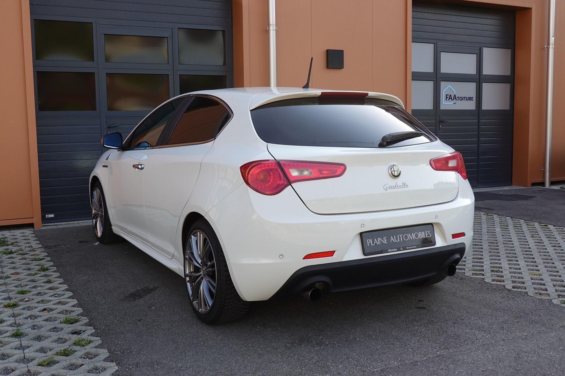 ALFA ROMEO Giulietta 1750 TBi Quadrifoglio Verde-image-5
