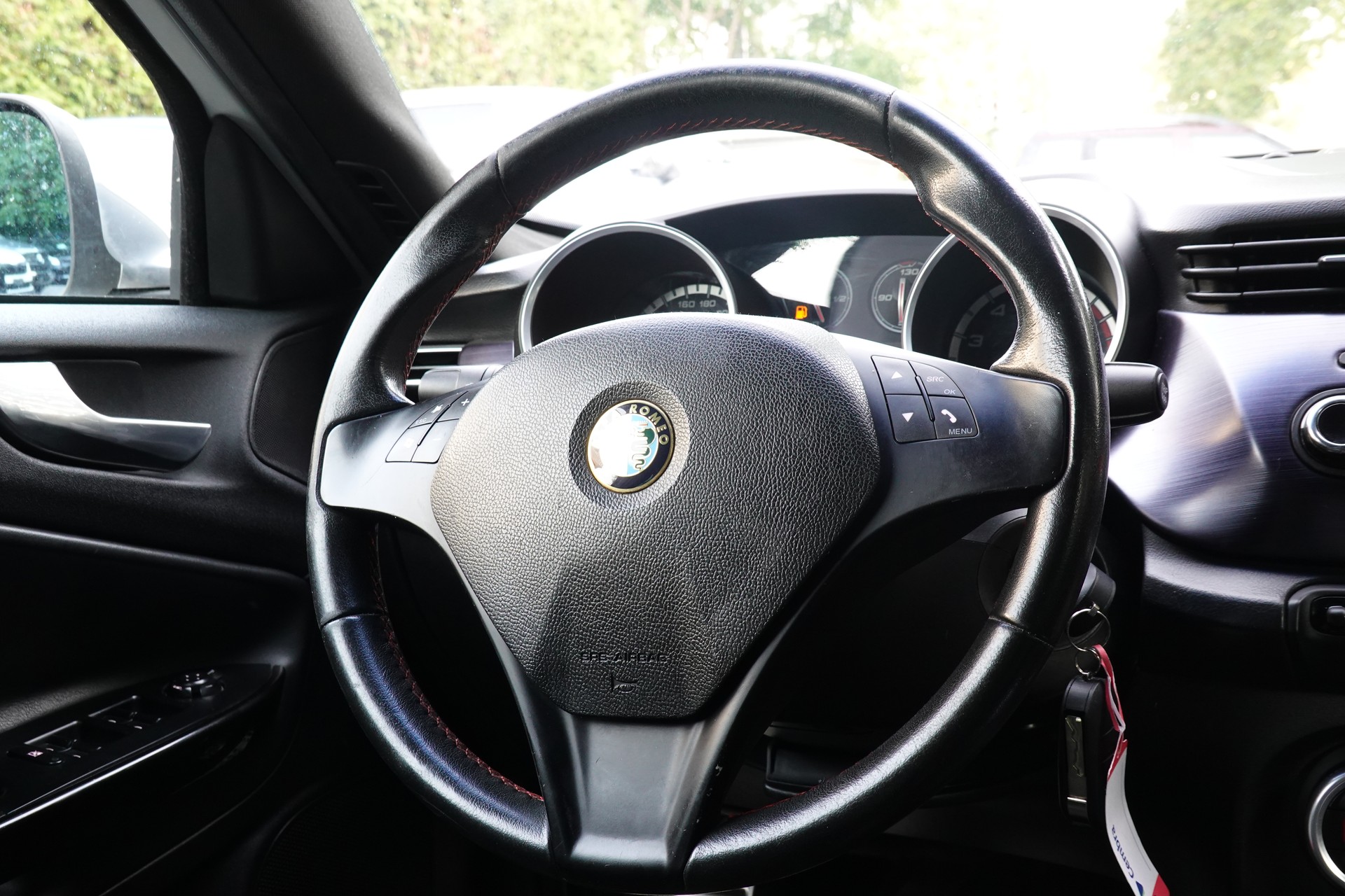ALFA ROMEO Giulietta 1750 TBi Quadrifoglio Verde-image-10