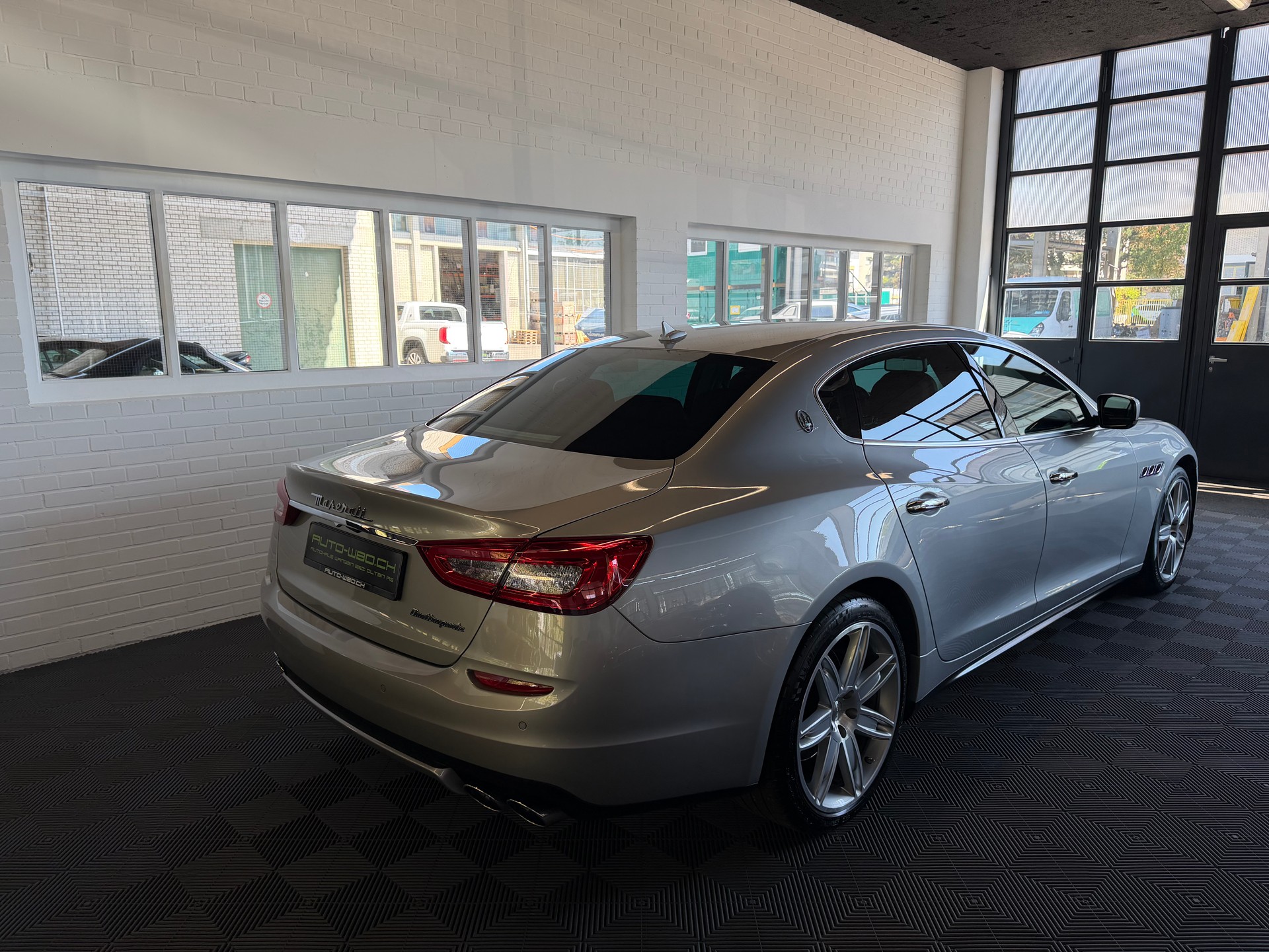 MASERATI Quattroporte 3.0 Turbo D V6 Automatica-showroom-element-2
