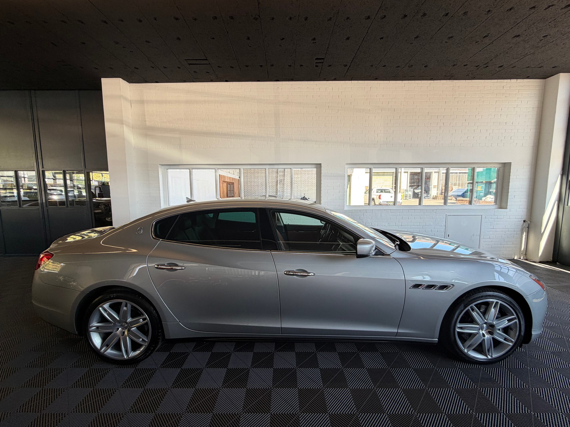 MASERATI Quattroporte 3.0 Turbo D V6 Automatica-showroom-element-1