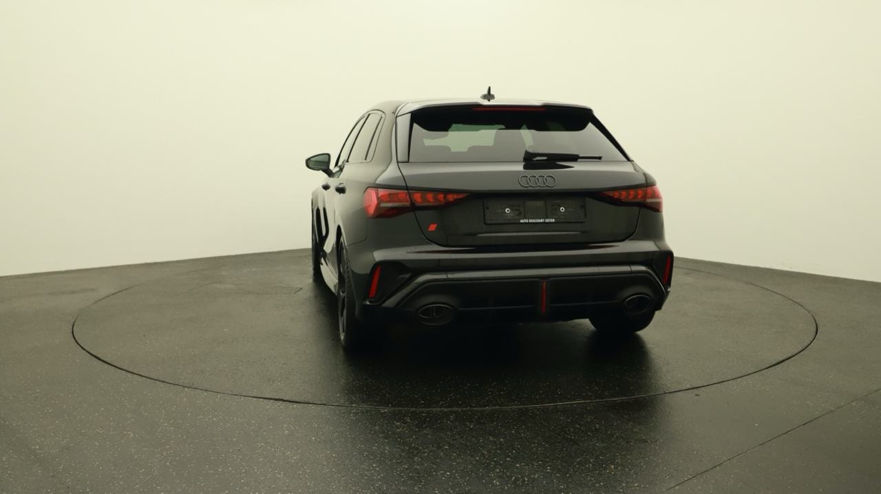 AUDI RS3 Sportback 2.5 TSI quattro S-tronic-showroom-element-3