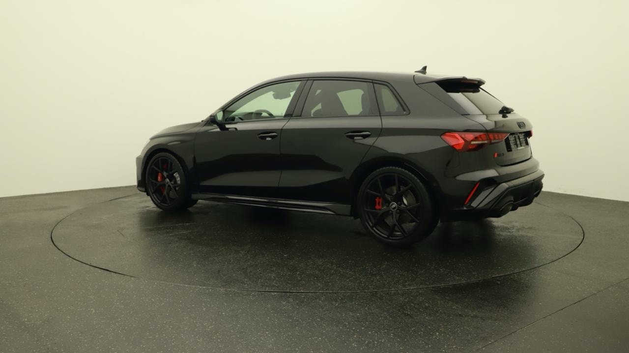 AUDI RS3 Sportback 2.5 TSI quattro S-tronic-showroom-element-2