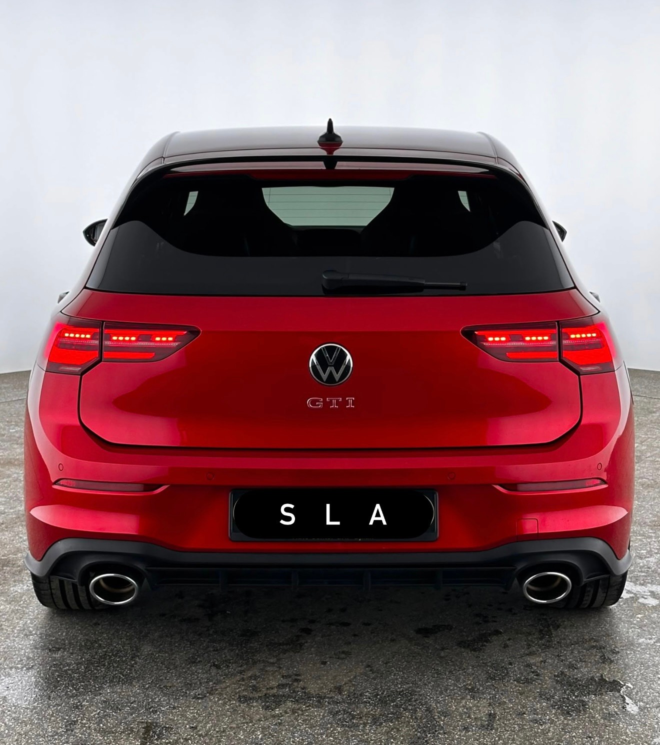 VW Golf 2.0 TSI GTI Clubsport DSG / Kings Red Metallic / Leasing ab 299.--showroom-element-3