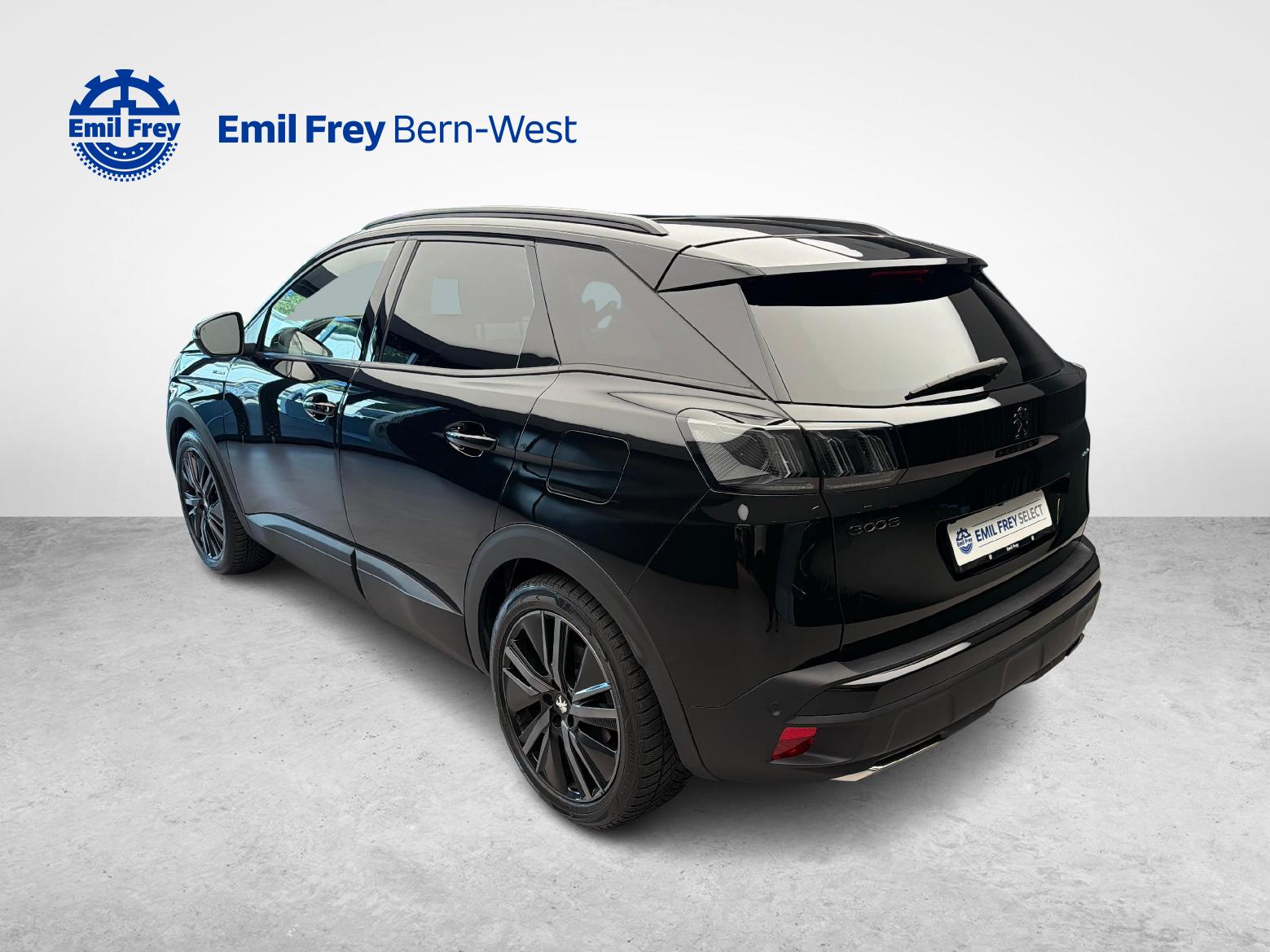 PEUGEOT 3008 1.6 Plug-in Hybrid4 GT-showroom-element-3