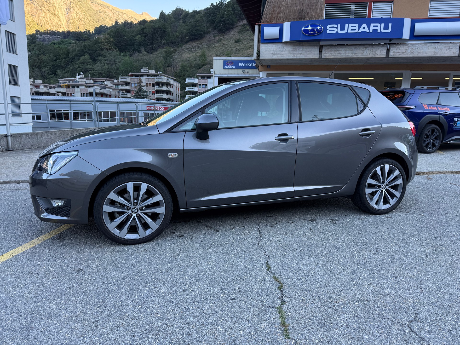 SEAT Ibiza 1.4 EcoTSI Swiss FR-showroom-element-1