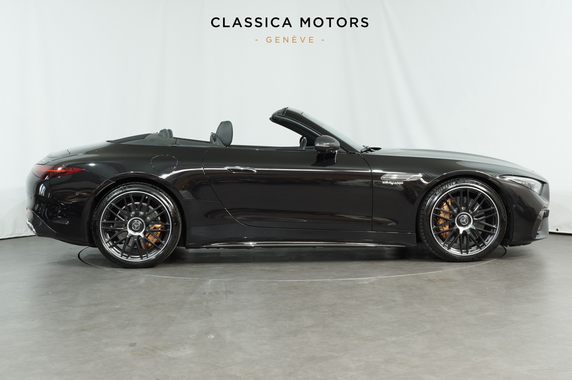 MERCEDES-BENZ AMG SL 63 4M Speedshift MCT-showroom-element-2