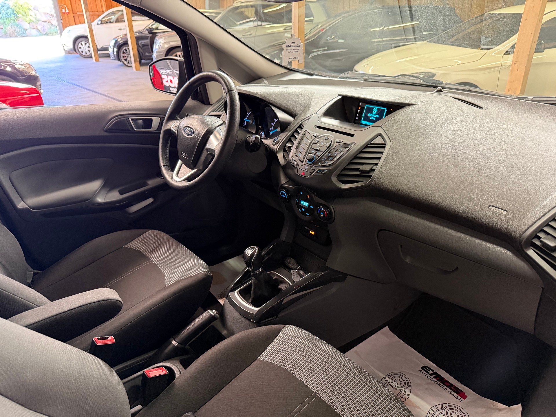 FORD EcoSport 1.0 SCTi Trend-image-8