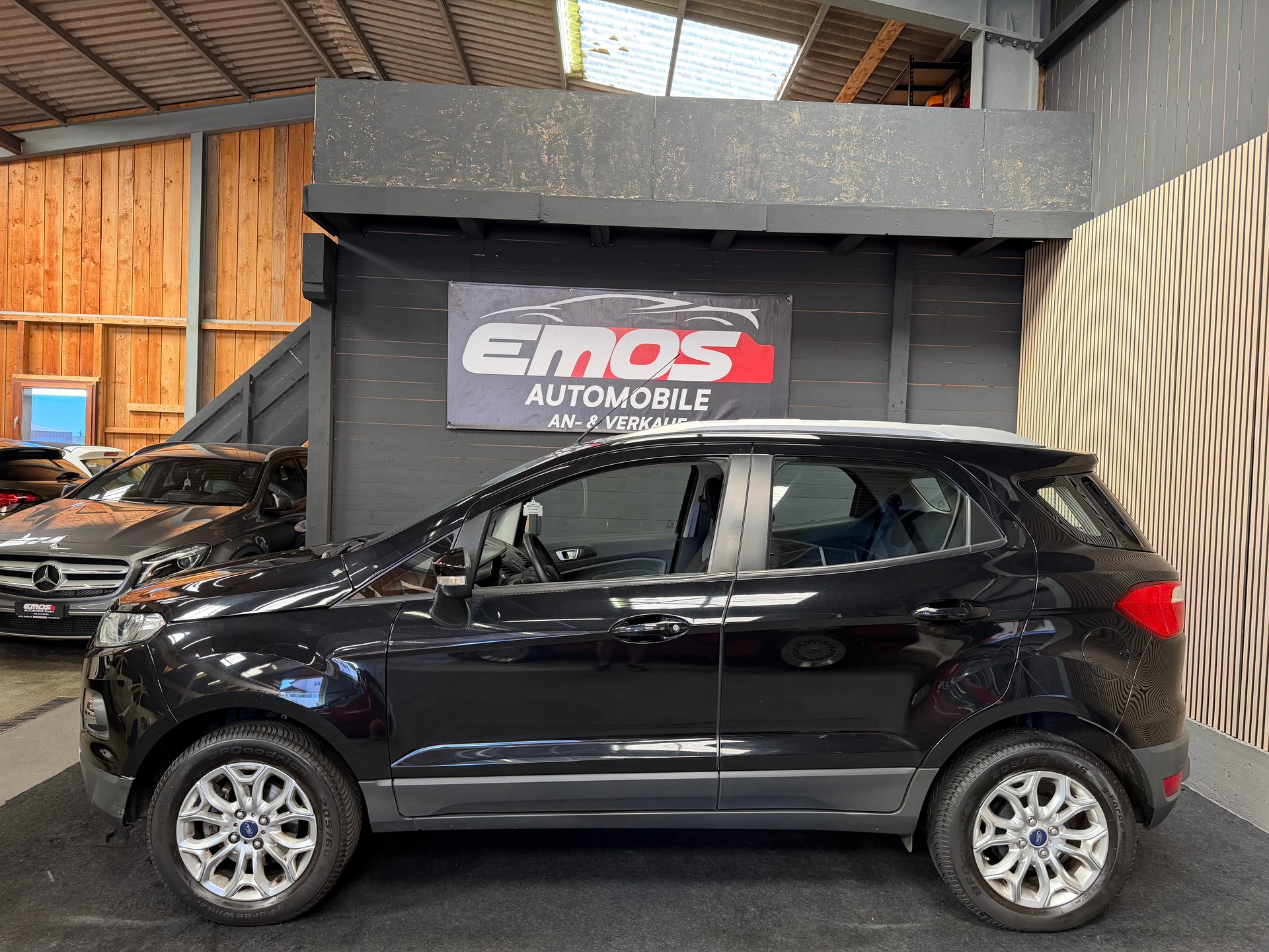 FORD EcoSport 1.0 SCTi Trend-image-3