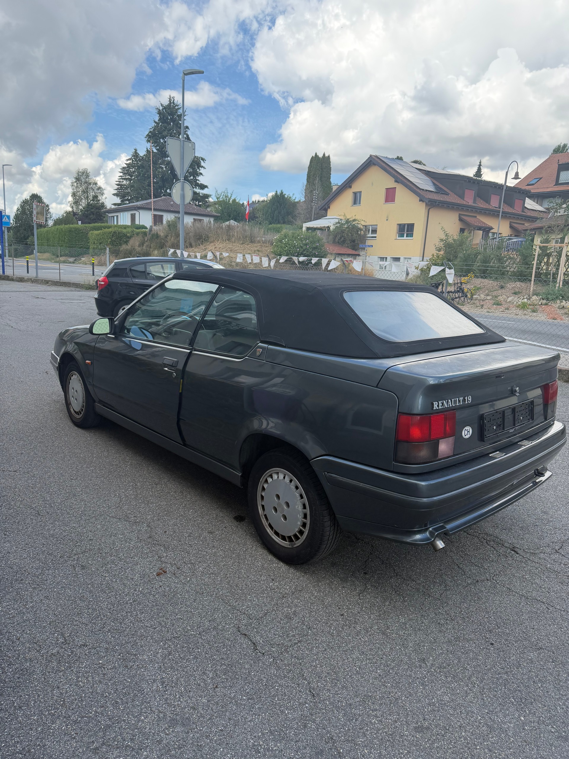 RENAULT R19 Cabrio 1.7-image-5