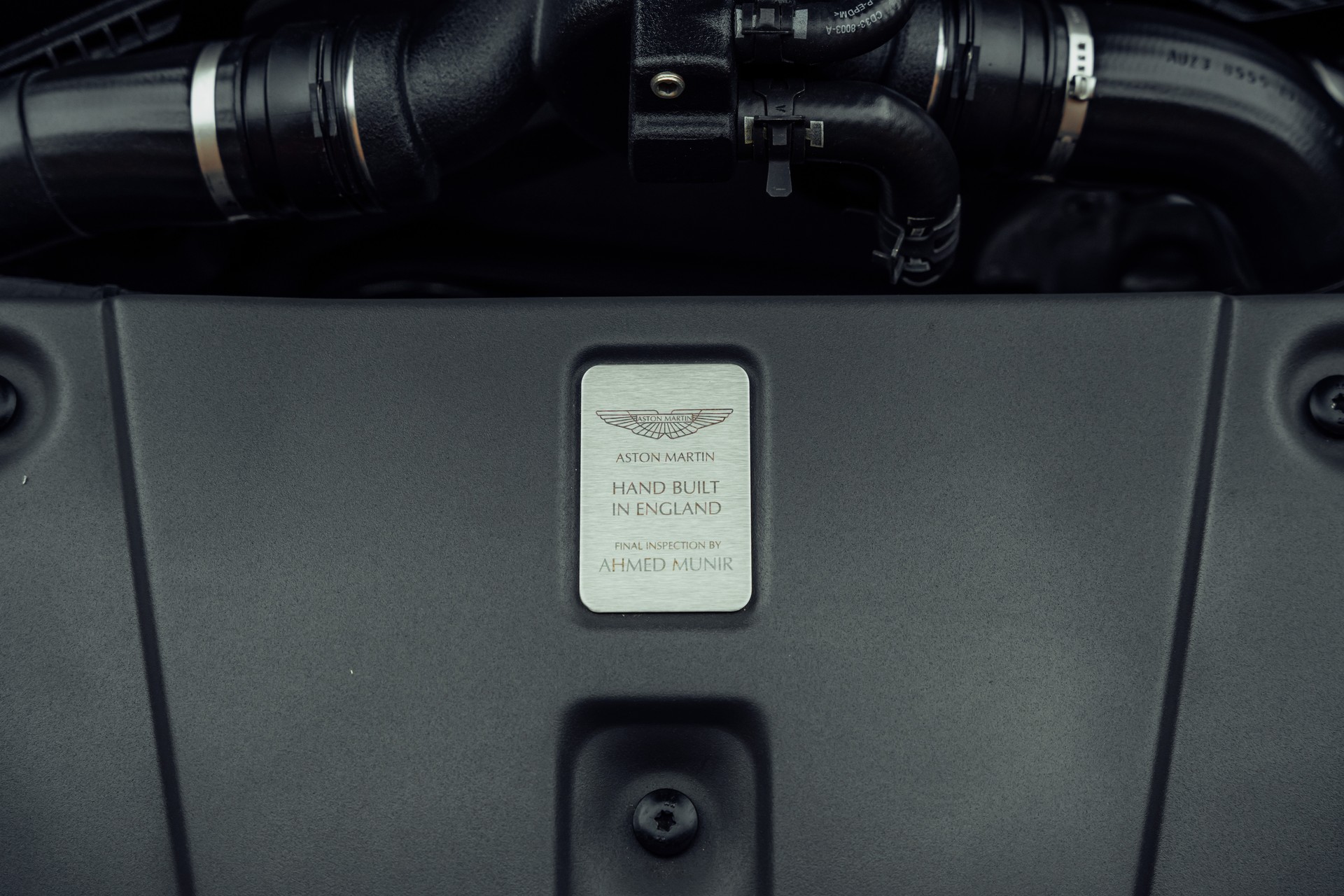 ASTON MARTIN V12 Vantage 5.9 S-image-24