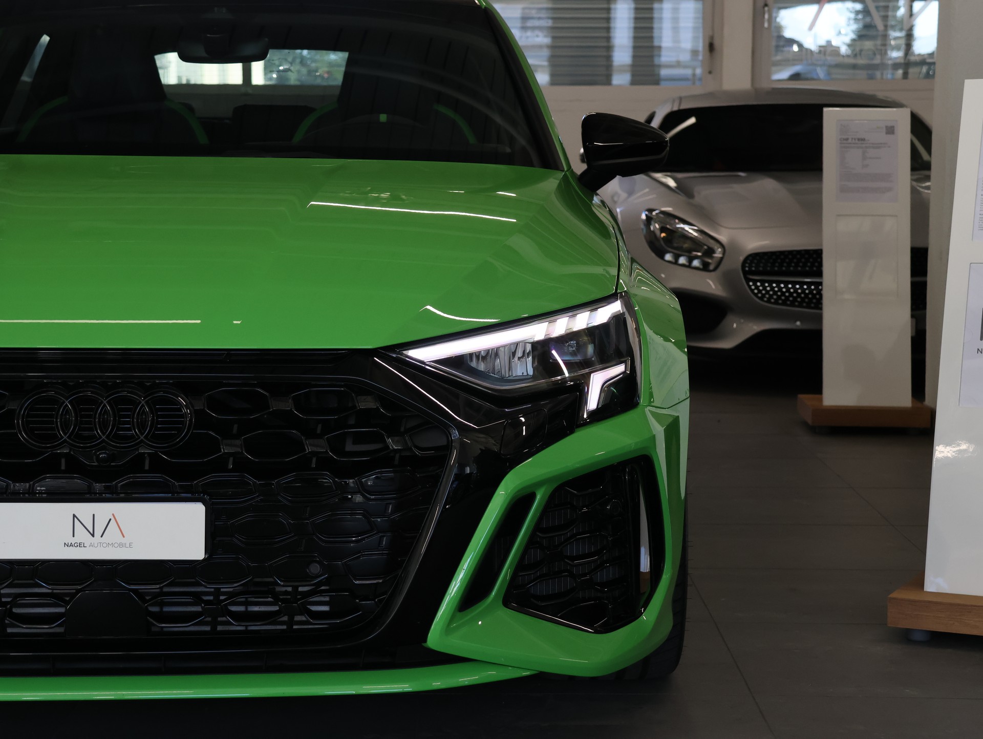 AUDI RS3 Sportback 2.5 TSI quattro S-tronic *AKRAPOVIC-ABGASANLAGE* KERAMIKVERSIEGLUNG *-showroom-element-3