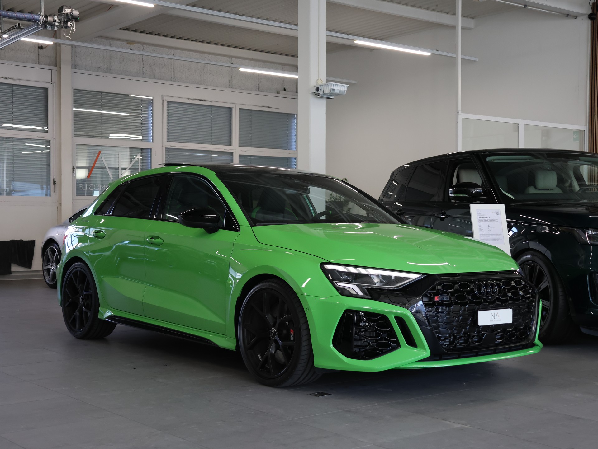 AUDI RS3 Sportback 2.5 TSI quattro S-tronic *AKRAPOVIC-ABGASANLAGE* KERAMIKVERSIEGLUNG *-showroom-element-1
