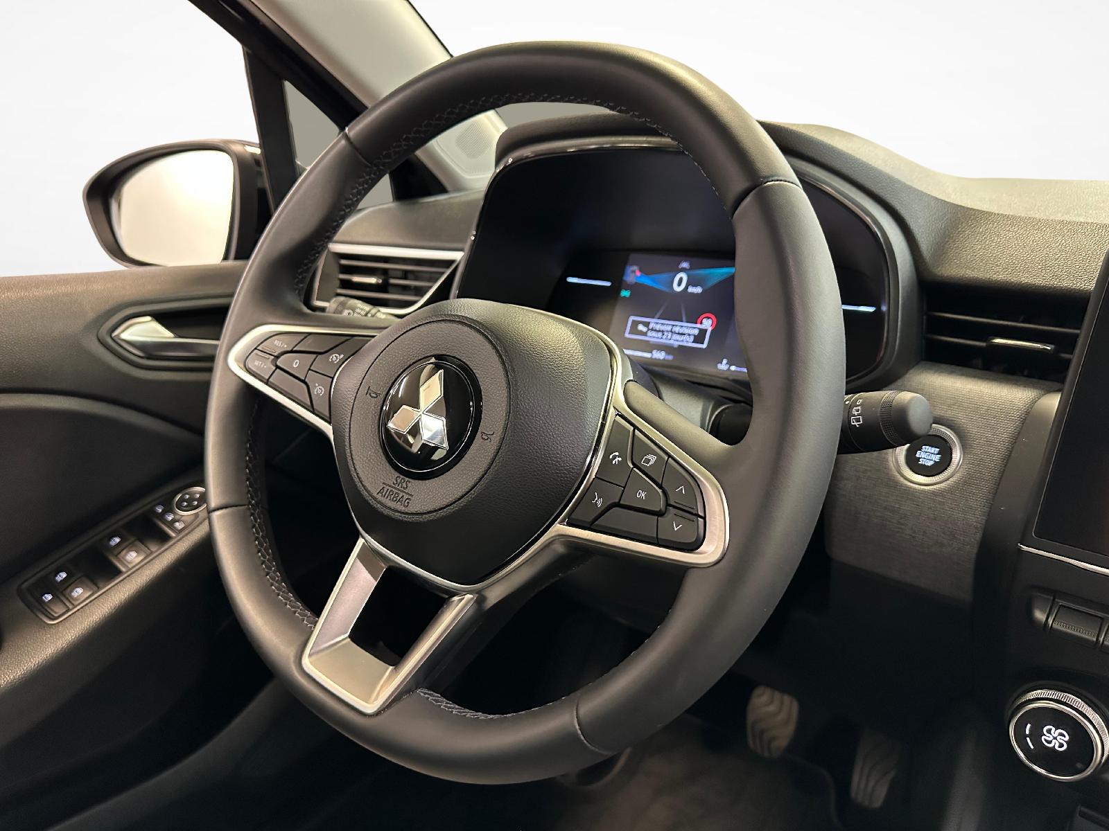 MITSUBISHI Colt 1.0 Invite-image-6