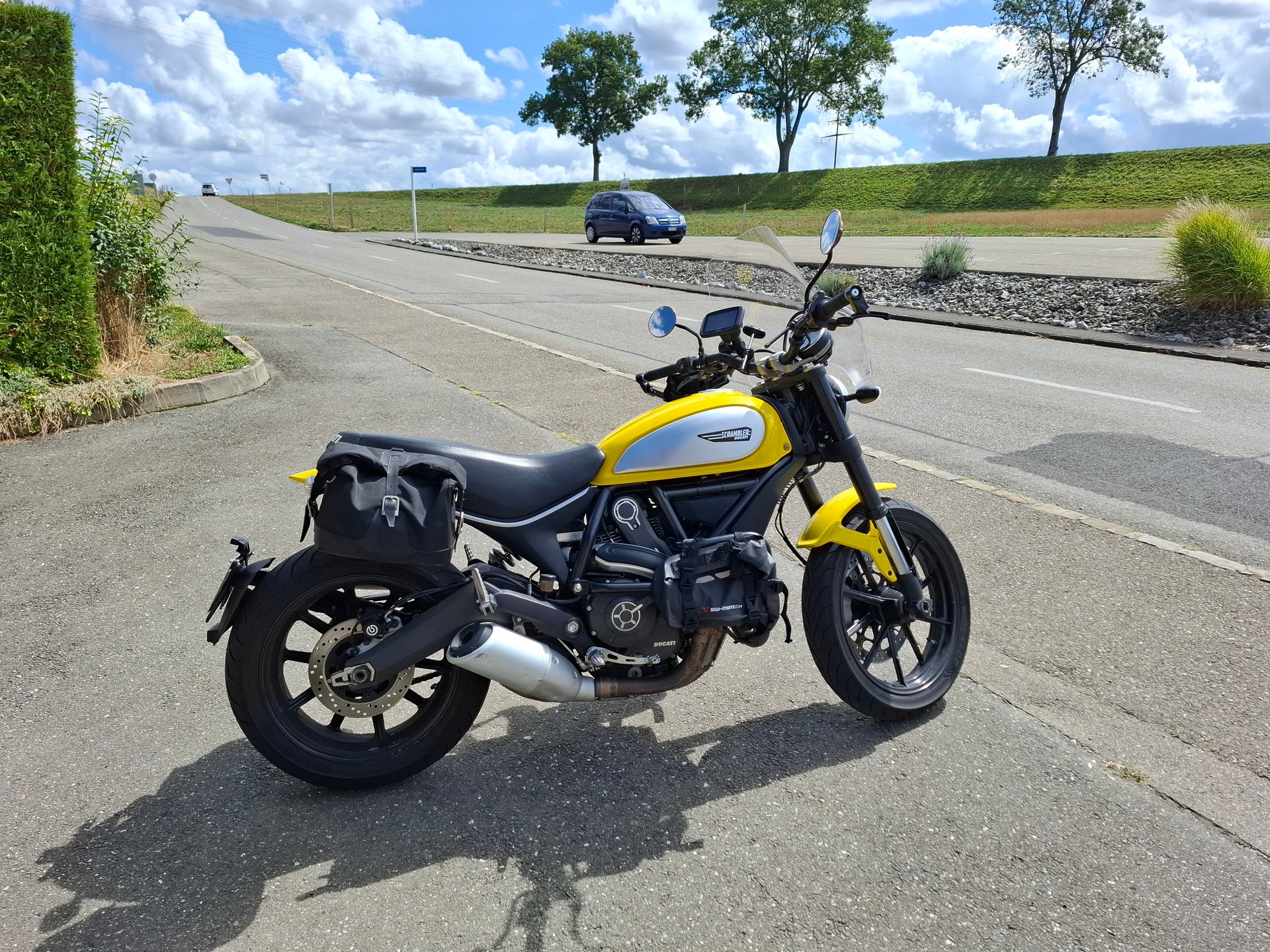 DUCATI Classic ABS-image-0