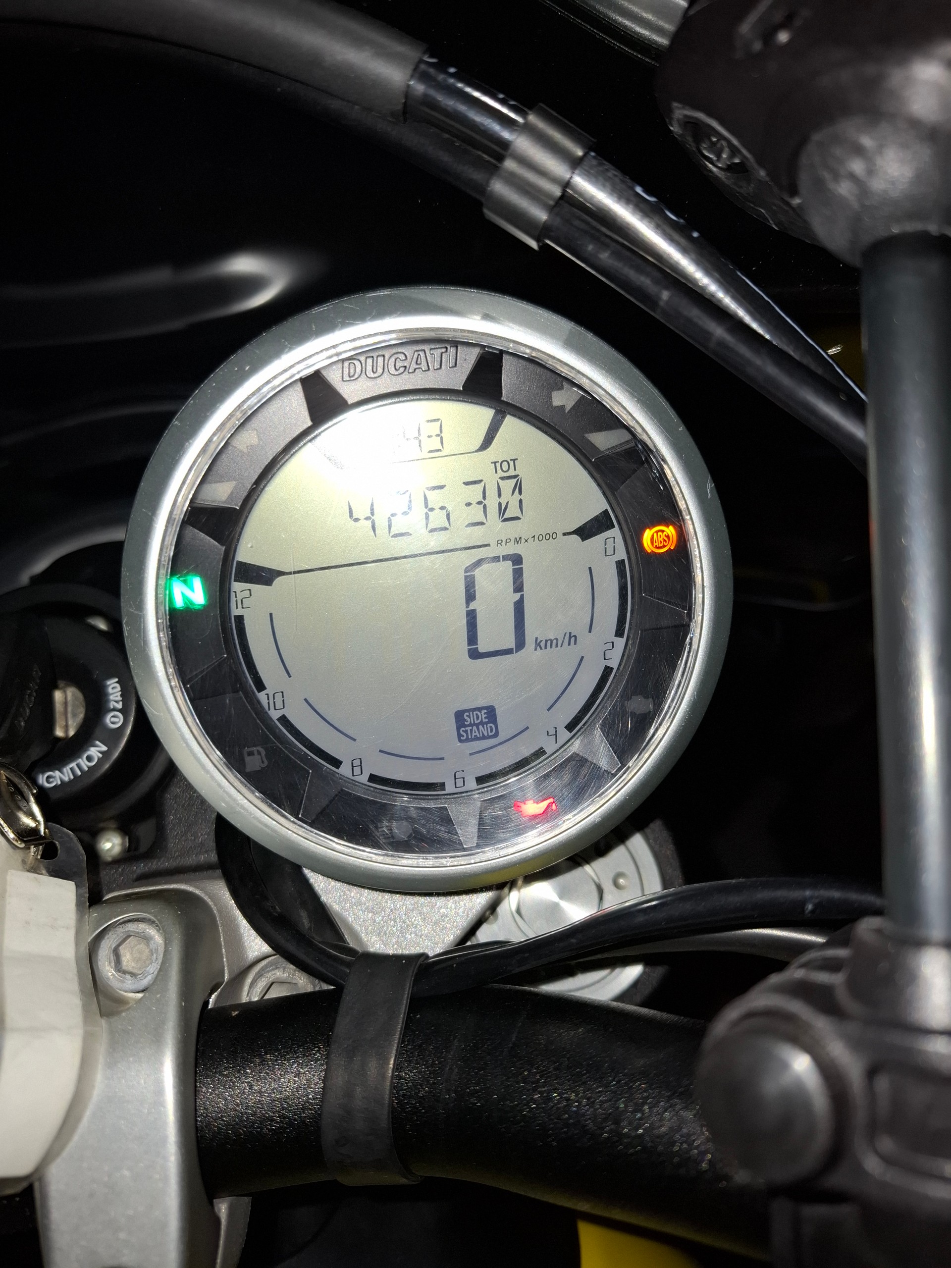 DUCATI Classic ABS-image-2