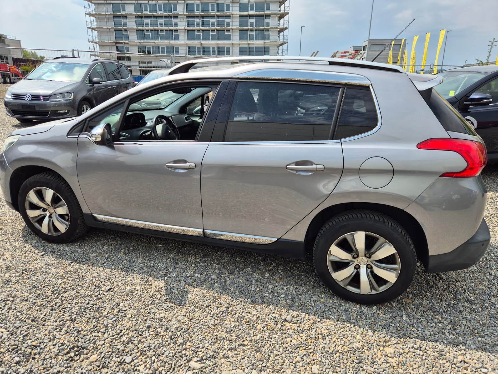 PEUGEOT 2008 1.6 VTI Allure-image-3