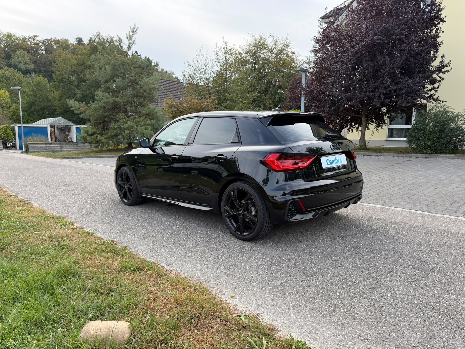 AUDI A1 Sportback 35 TFSI S Line S-tronic-showroom-element-1