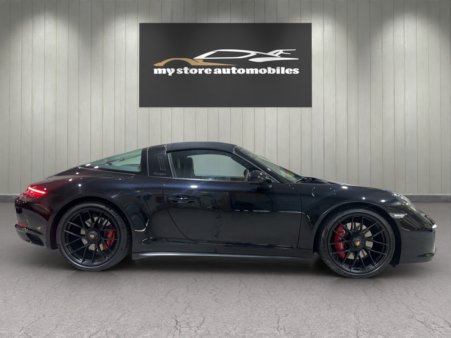 PORSCHE 911 Targa 4 GTS PDK