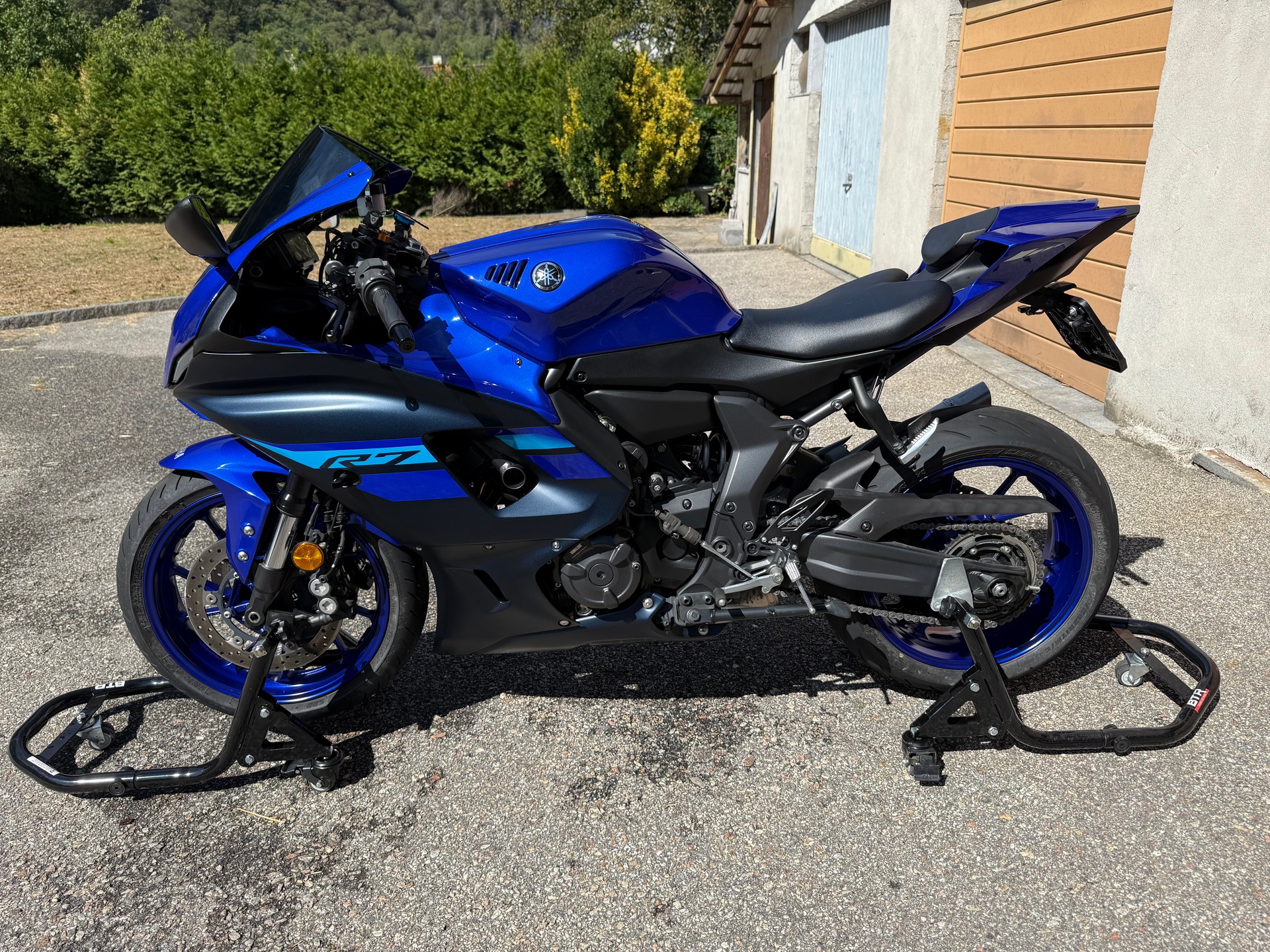 YAMAHA YZF-R7 (35kW)-image-4