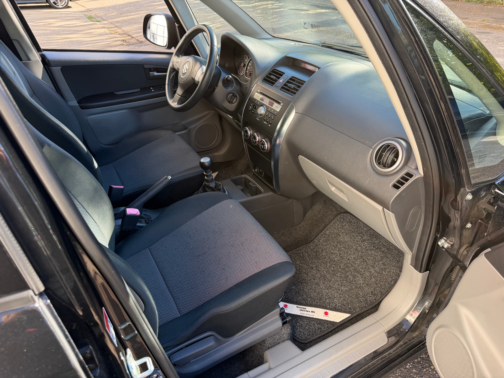 SUZUKI SX4 1.9 TD GL Top 4WD frisch MFK / Service-image-14