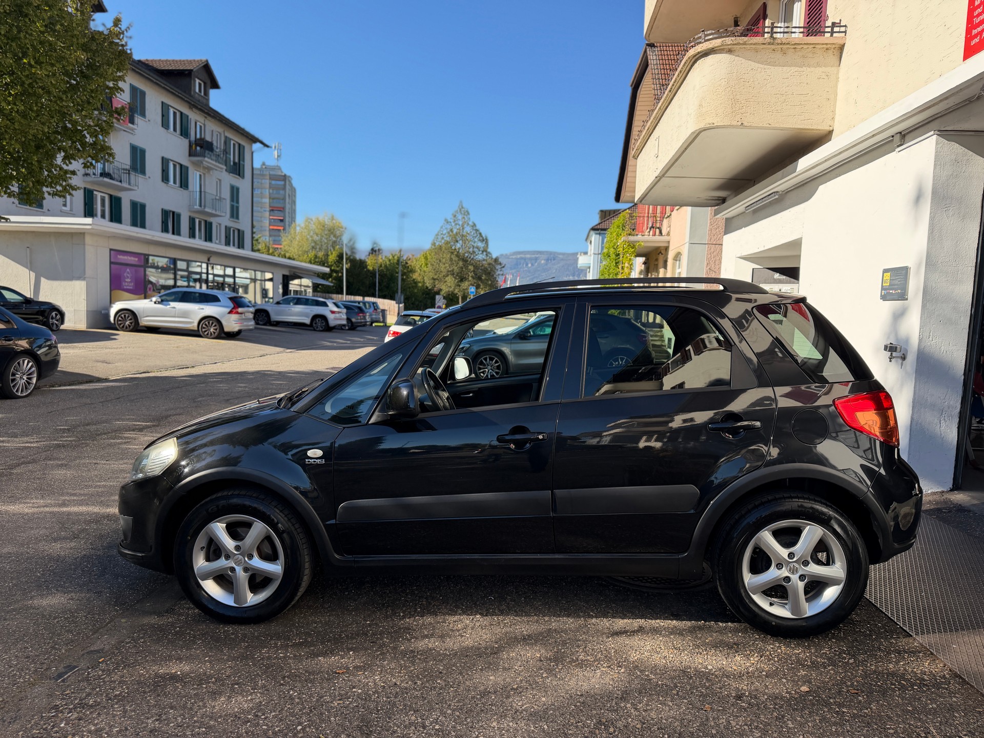 SUZUKI SX4 1.9 TD GL Top 4WD frisch MFK / Service-showroom-element-2