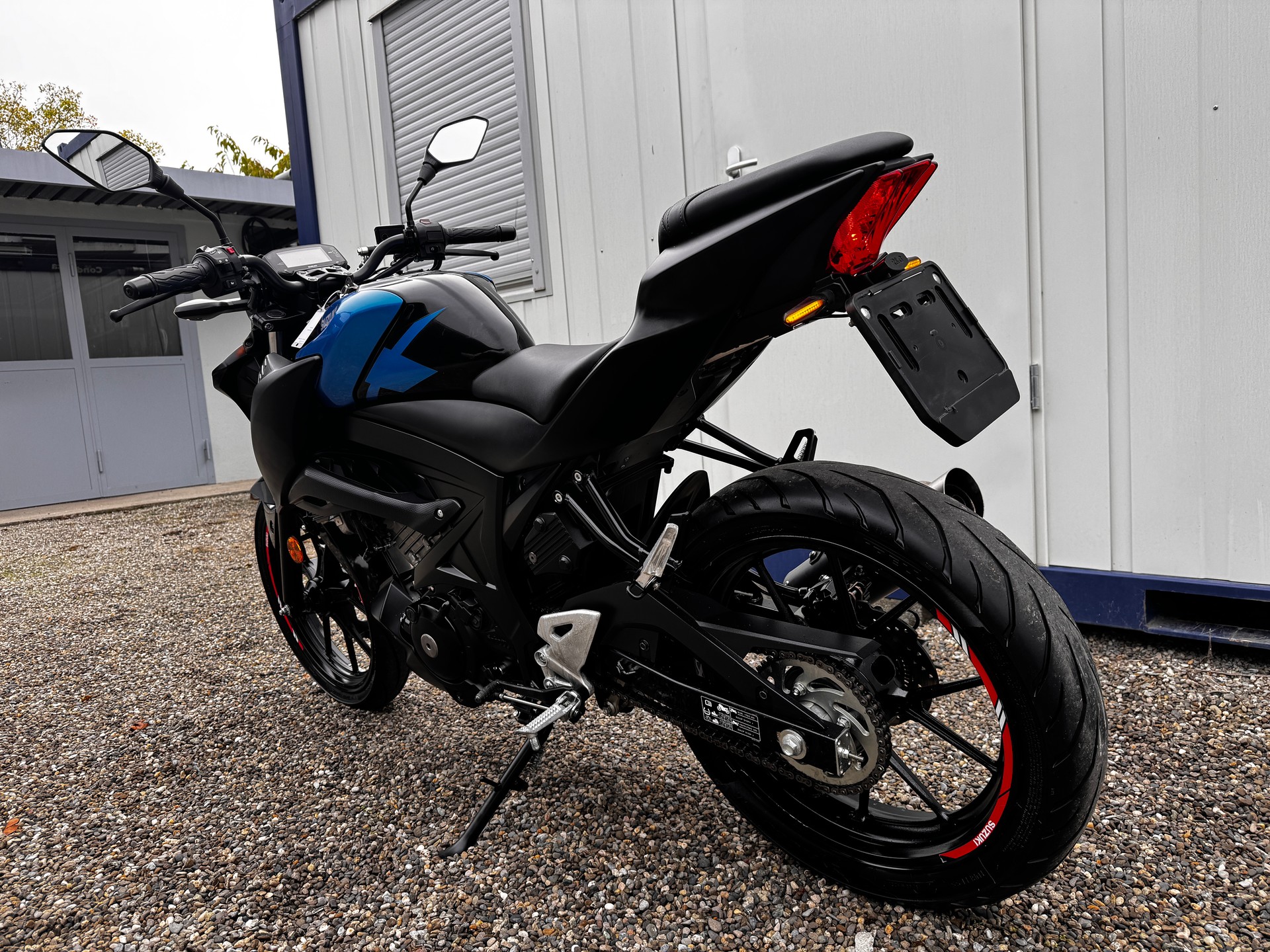 SUZUKI GSX-S 125-image-4
