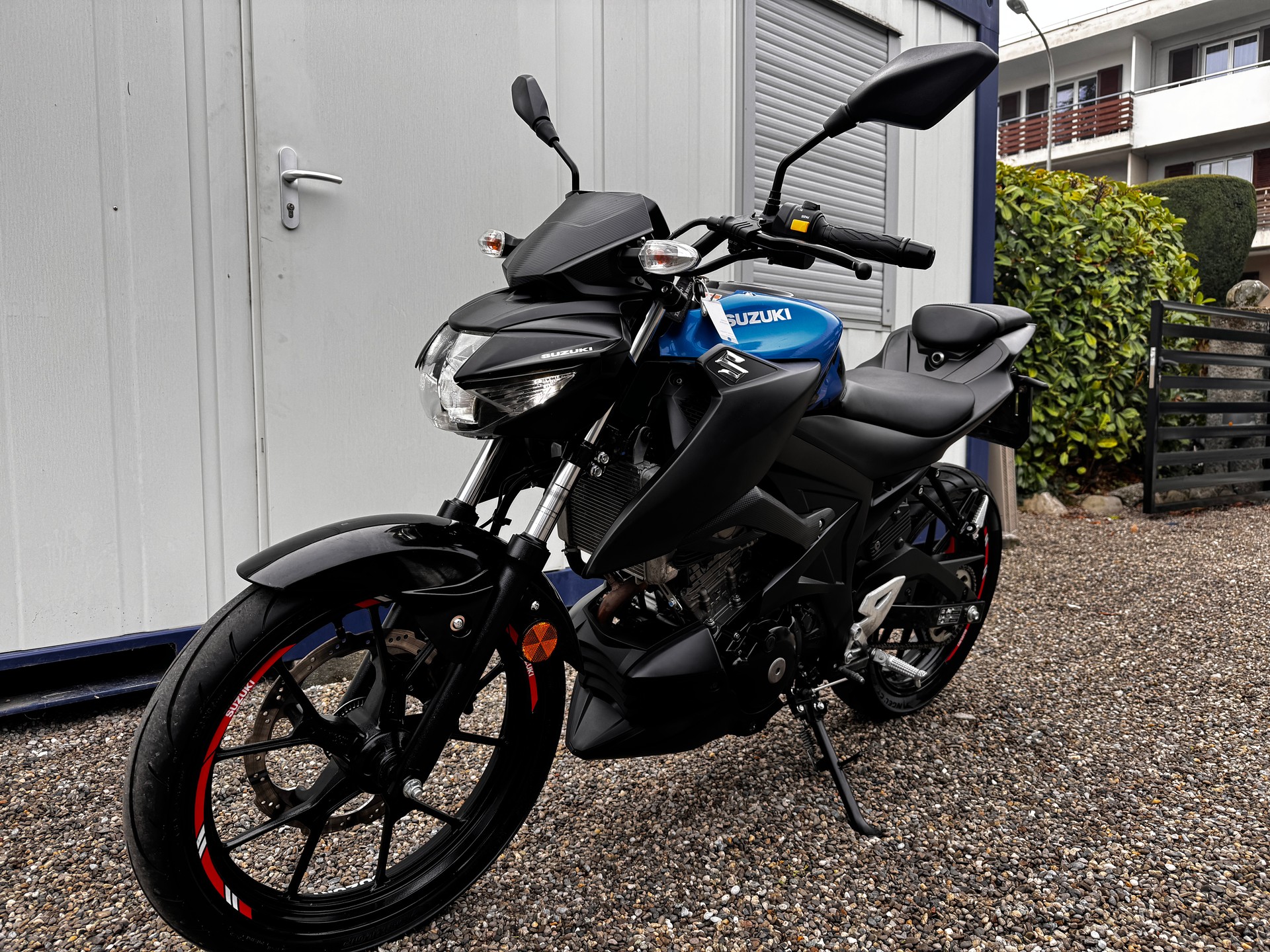 SUZUKI GSX-S 125-image-3