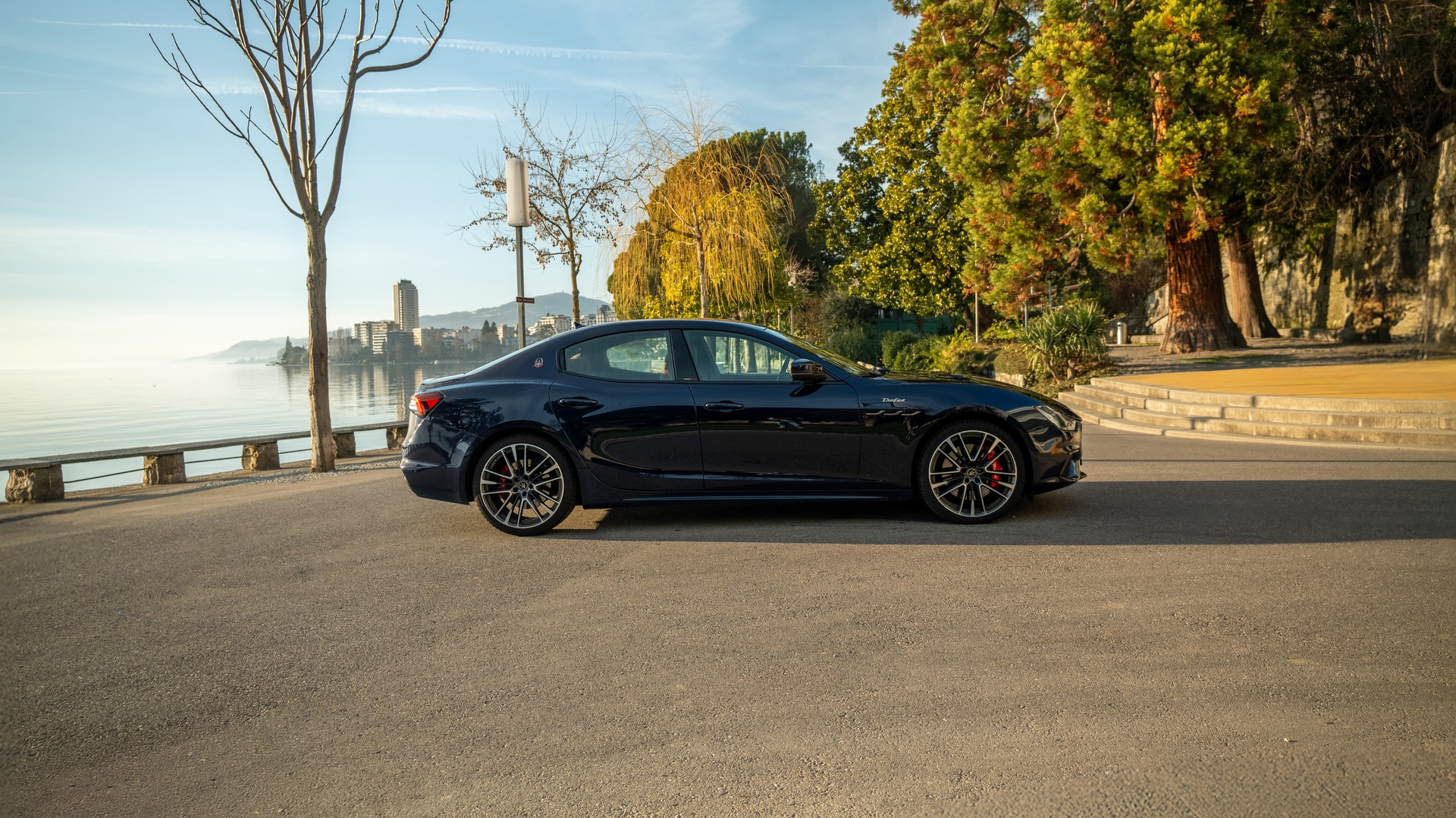 MASERATI Ghibli Trofeo 3.8 V8 Automatica-image-4