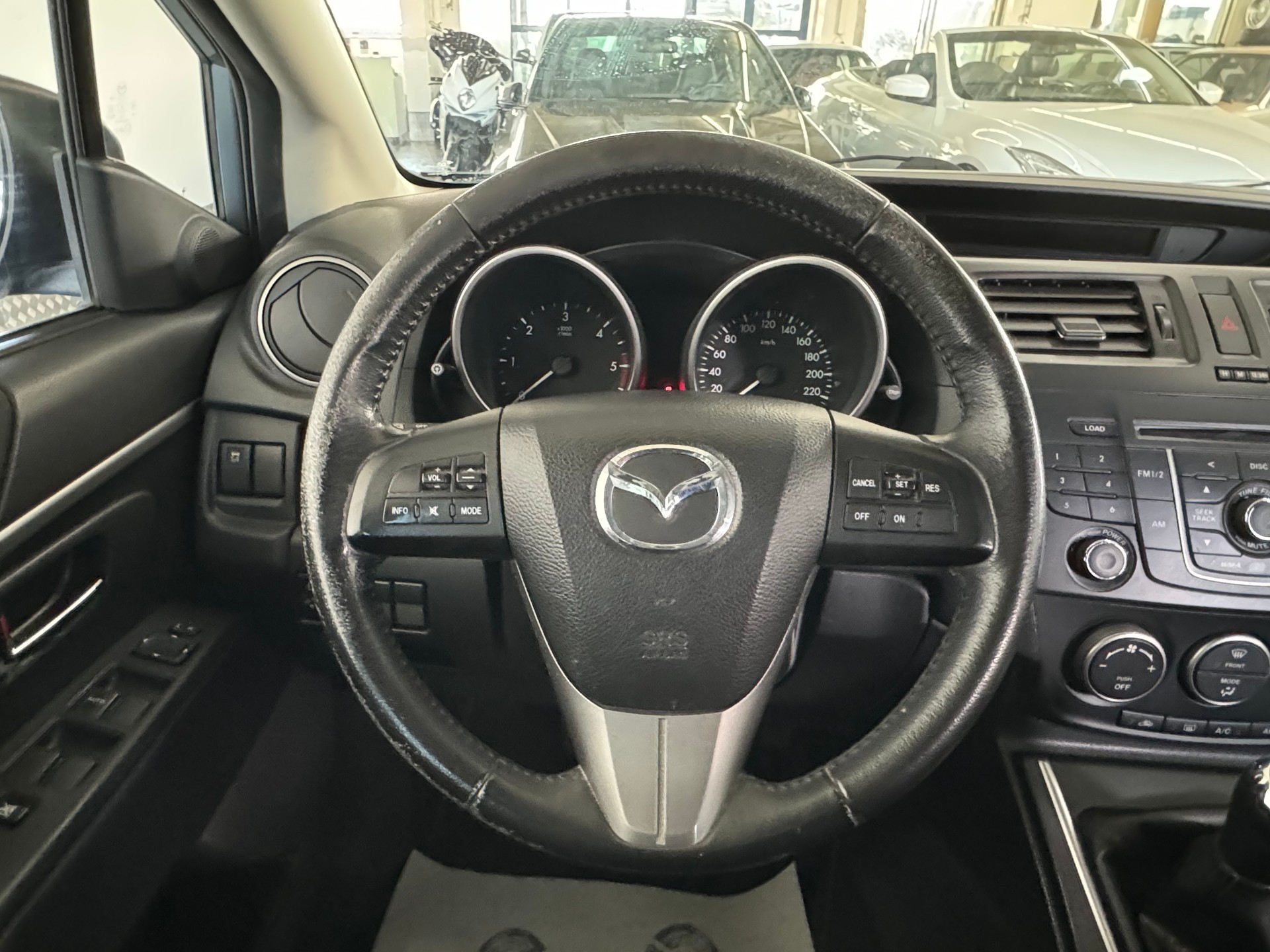 MAZDA 5 1.6 16V CD Confort-image-14
