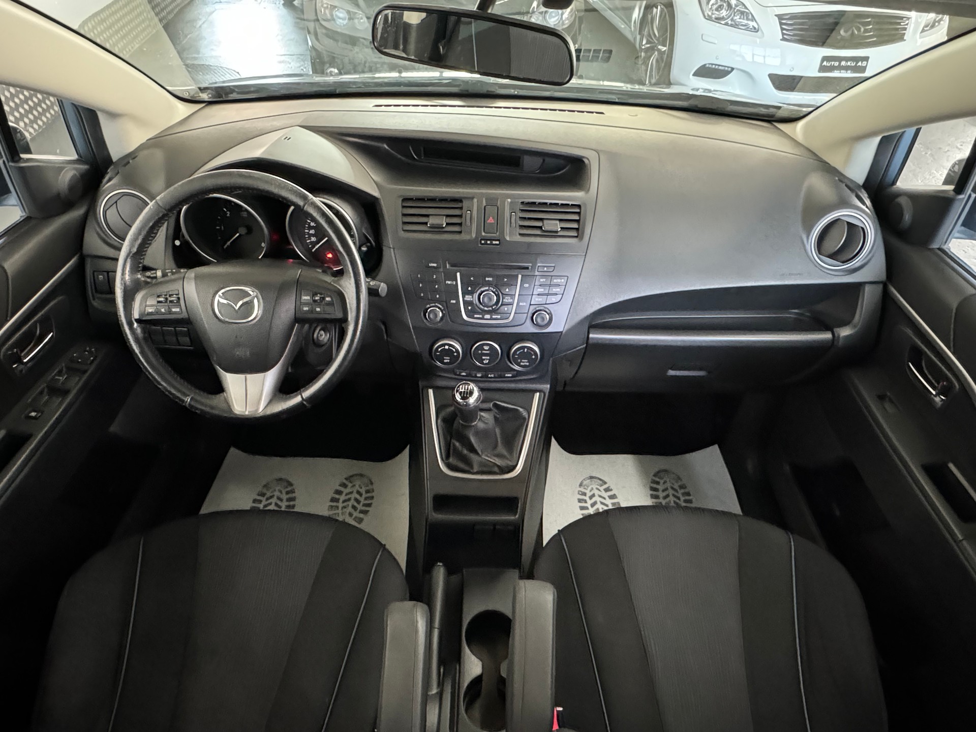 MAZDA 5 1.6 16V CD Confort-image-12