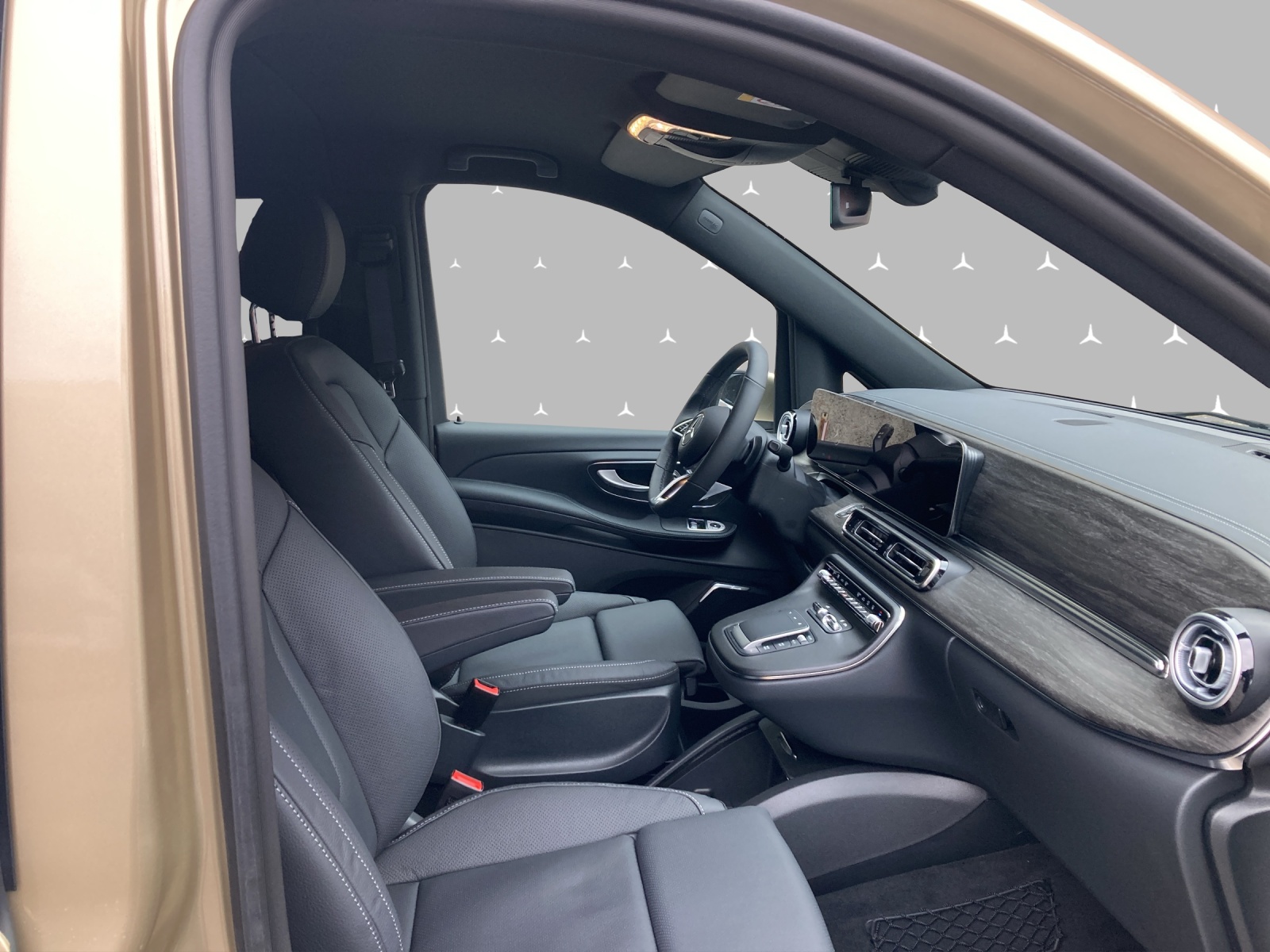 MERCEDES-BENZ V 300 d lang Avantgarde 4Matic 9G-Tronic-image-9