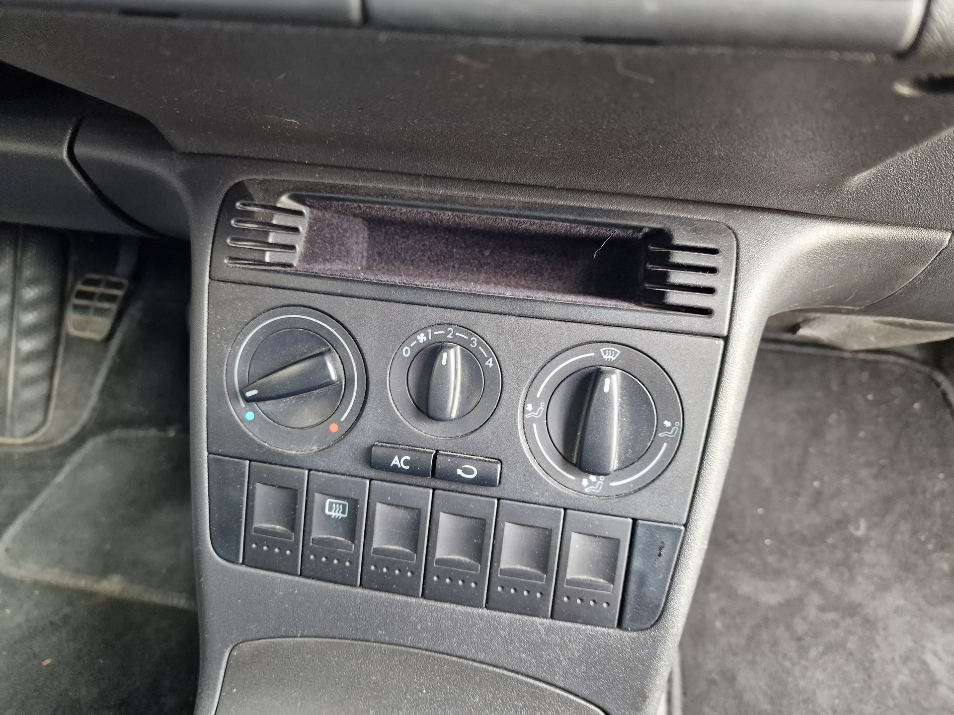 VW Lupo 60 ABS-image-17