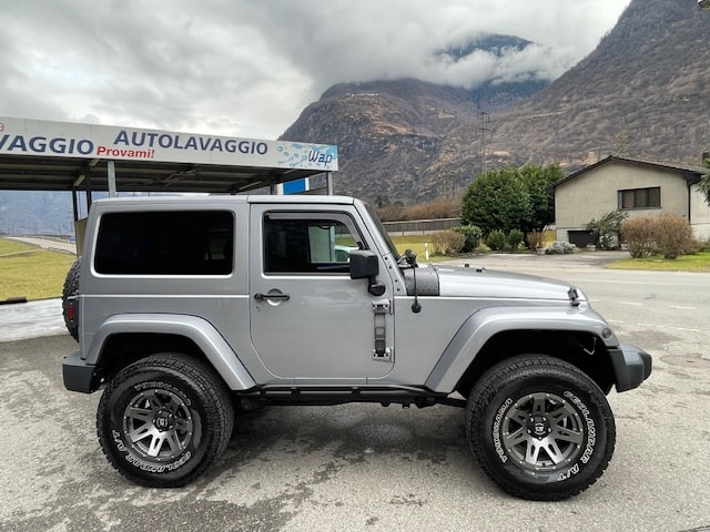 JEEP Wrangler 2.8 CRD Sahara X Automatic hardtop-image-3