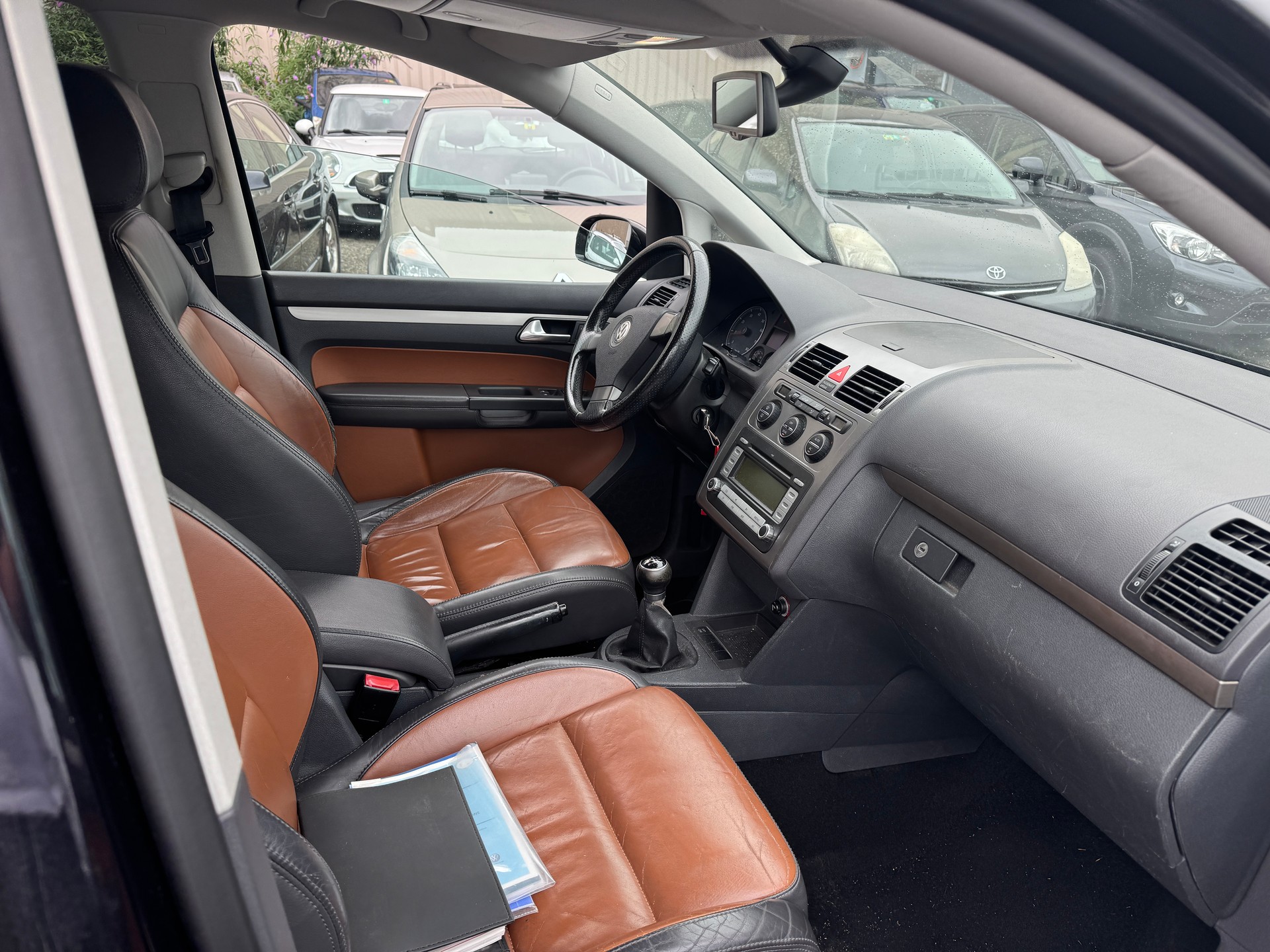 VW CrossTouran 1.4 TSI-image-9