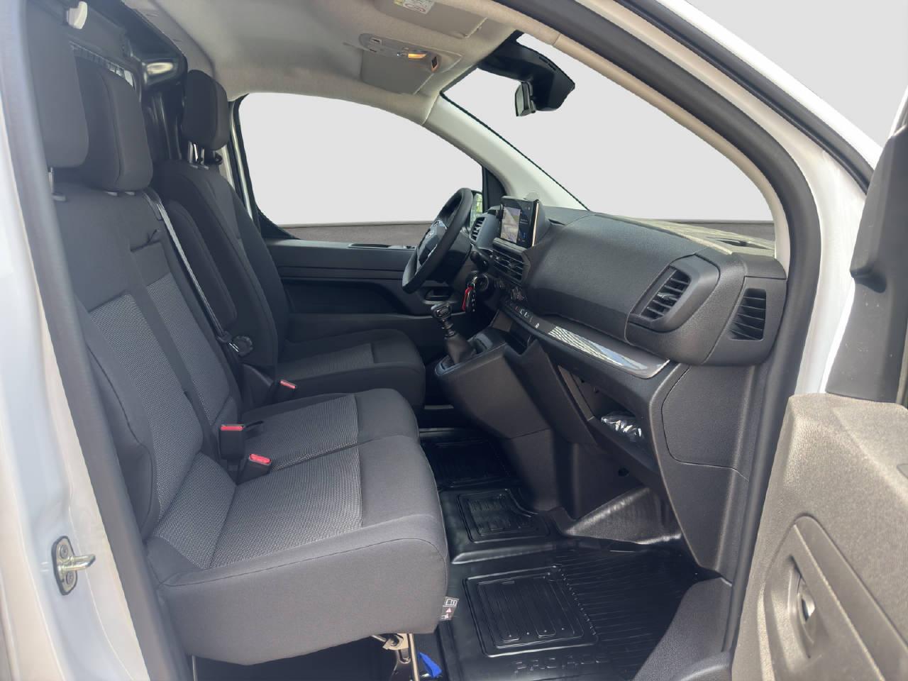 TOYOTA PROACE Van L1 2.0 D Advanced-image-15