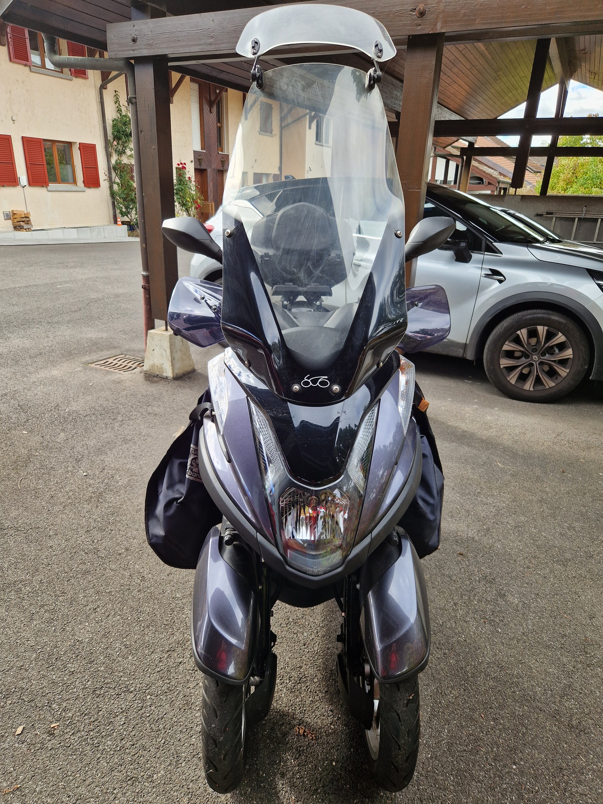YAMAHA Tricity MW 125-image-5