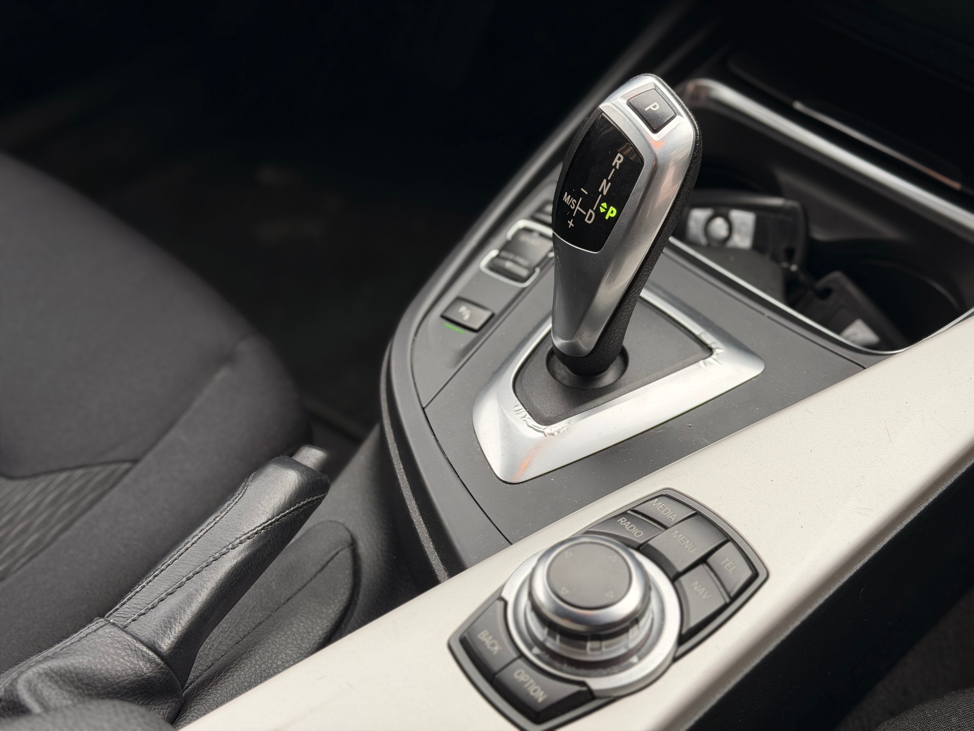 BMW 318d Steptronic-image-28
