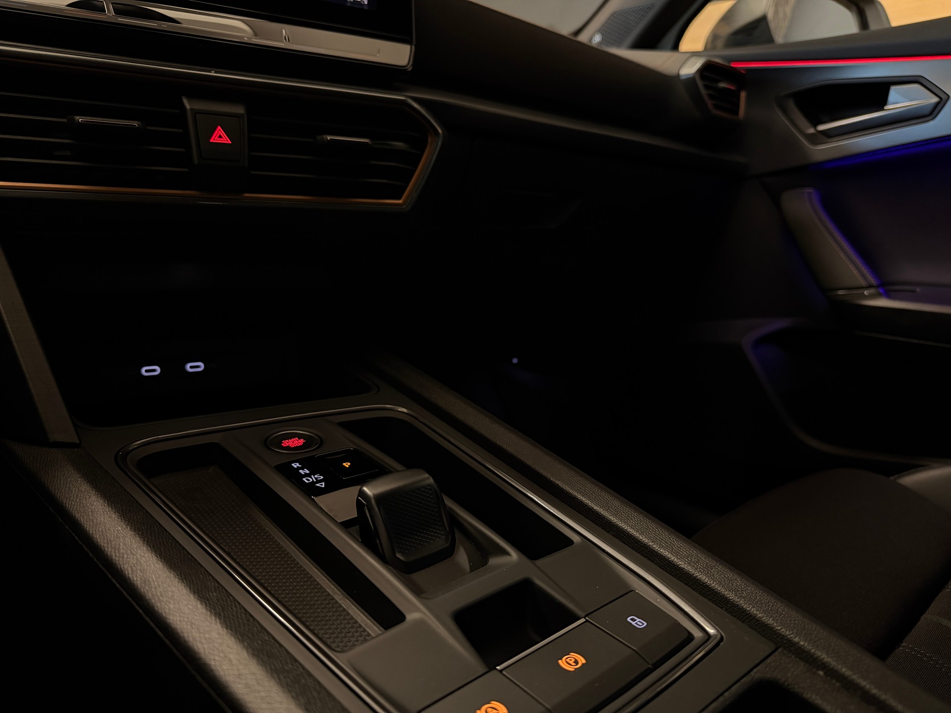 CUPRA Formentor 1.5 TSI DSG-image-9