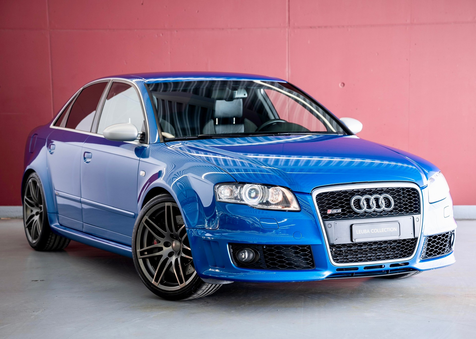 AUDI RS4 Limousine 4.2 V8 quattro Limousine Sprint Blue (Leasing 0.80%, Perfect condition, 100% original)