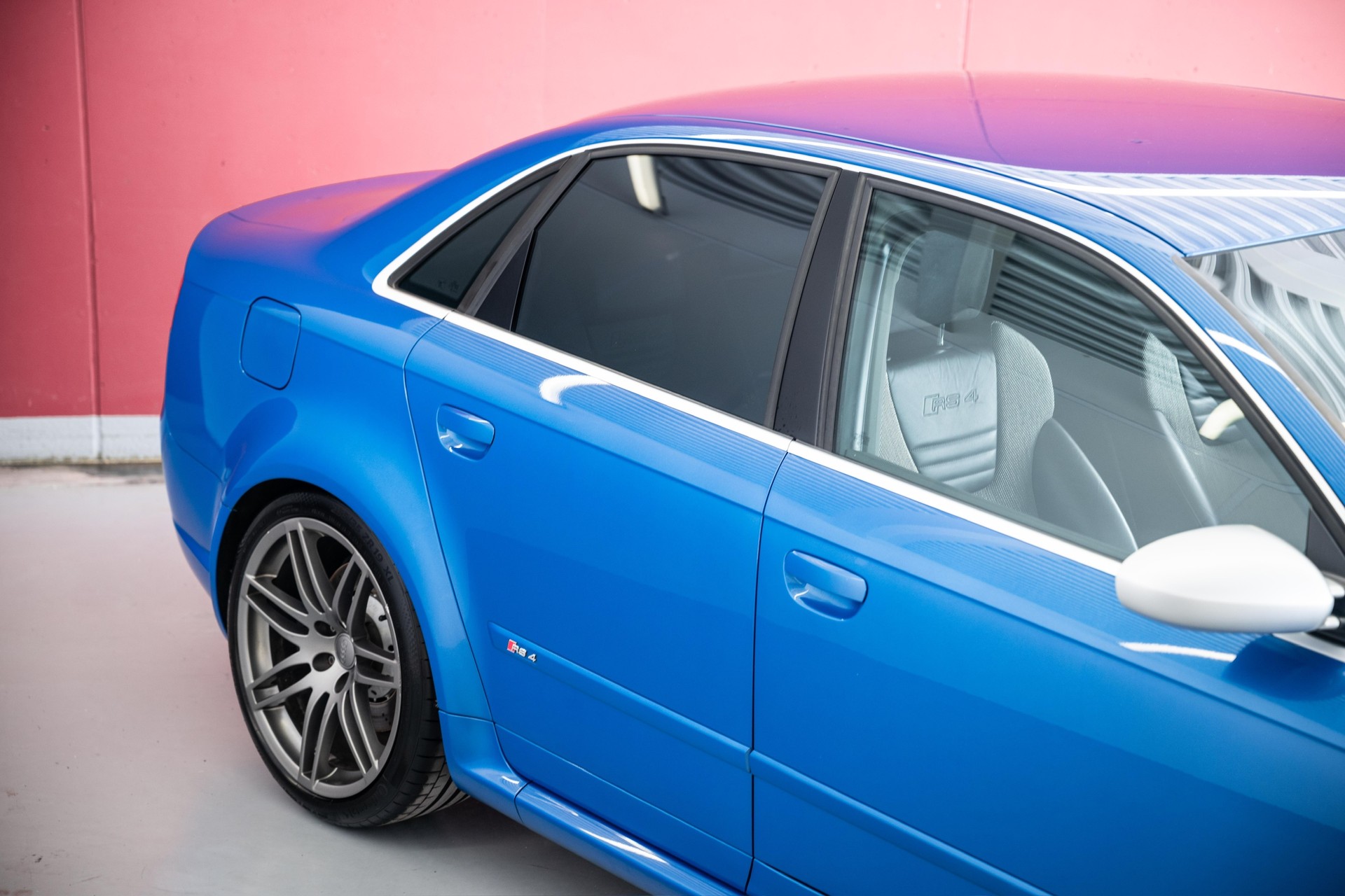 AUDI RS4 Limousine 4.2 V8 quattro Limousine Sprint Blue (Leasing 0.80%, Perfect condition, 100% original)-image-12