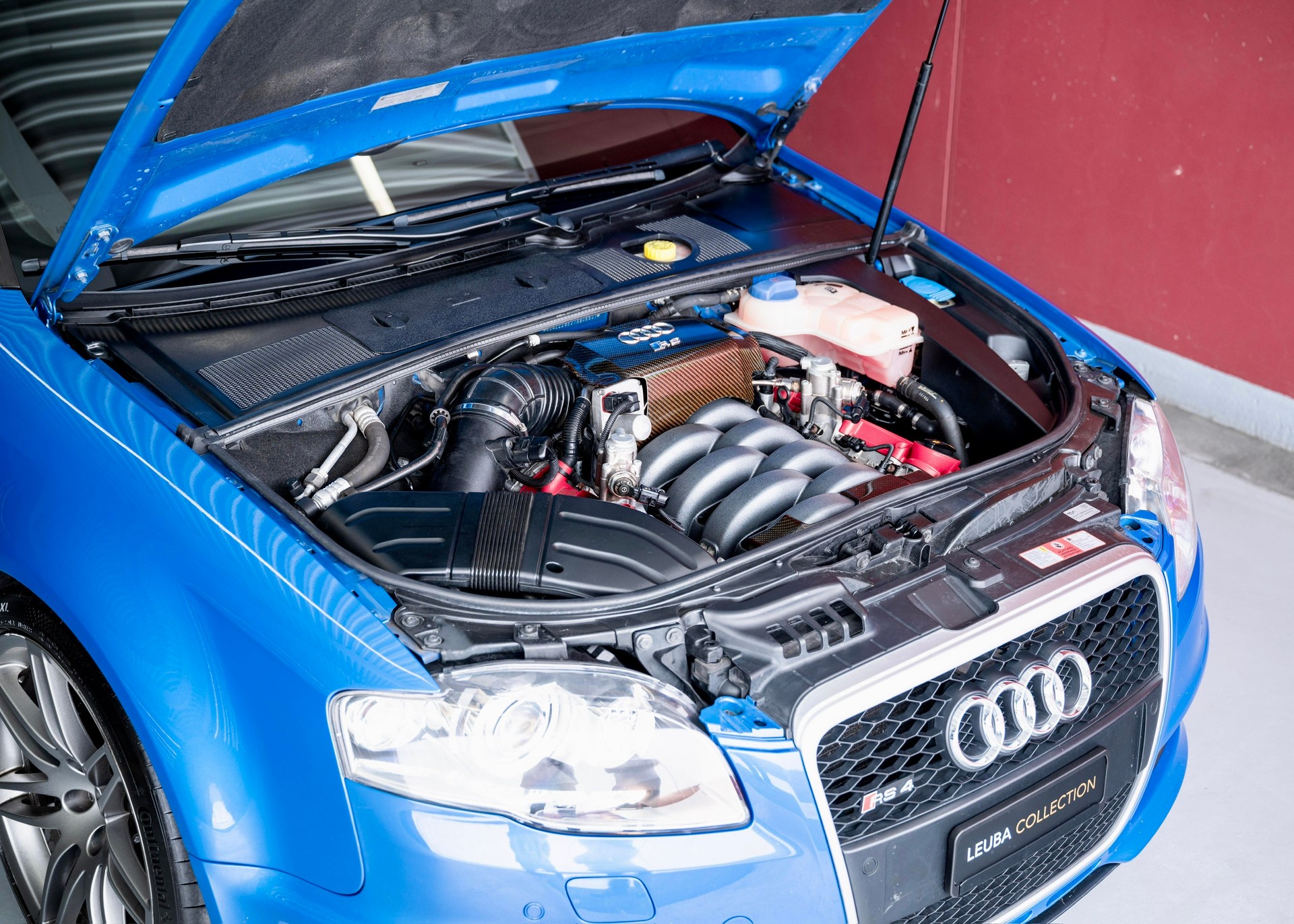 AUDI RS4 Limousine 4.2 V8 quattro Limousine Sprint Blue (Leasing 0.80%, Perfect condition, 100% original)-image-15