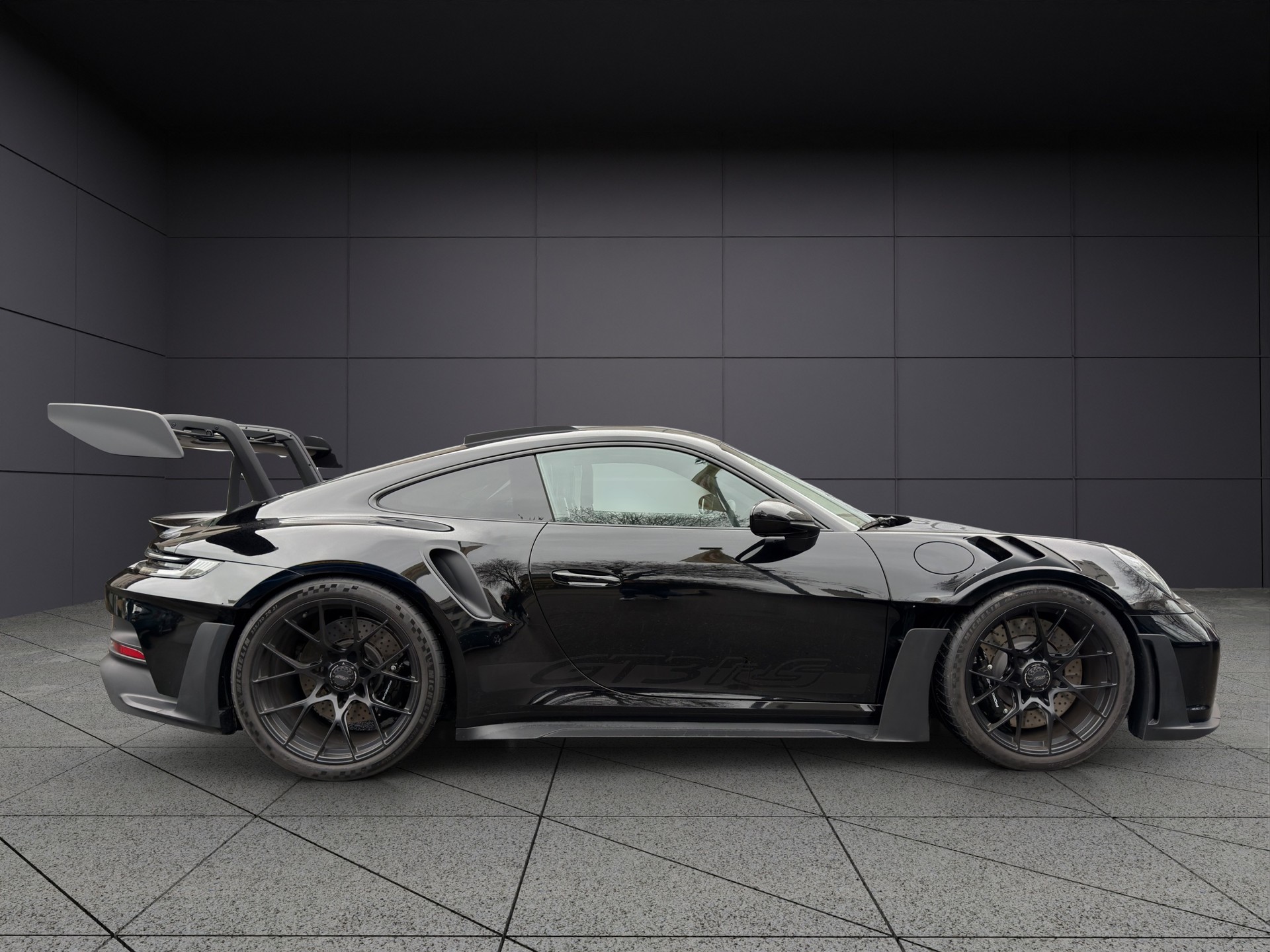 PORSCHE 911 GT3 RS-showroom-element-1
