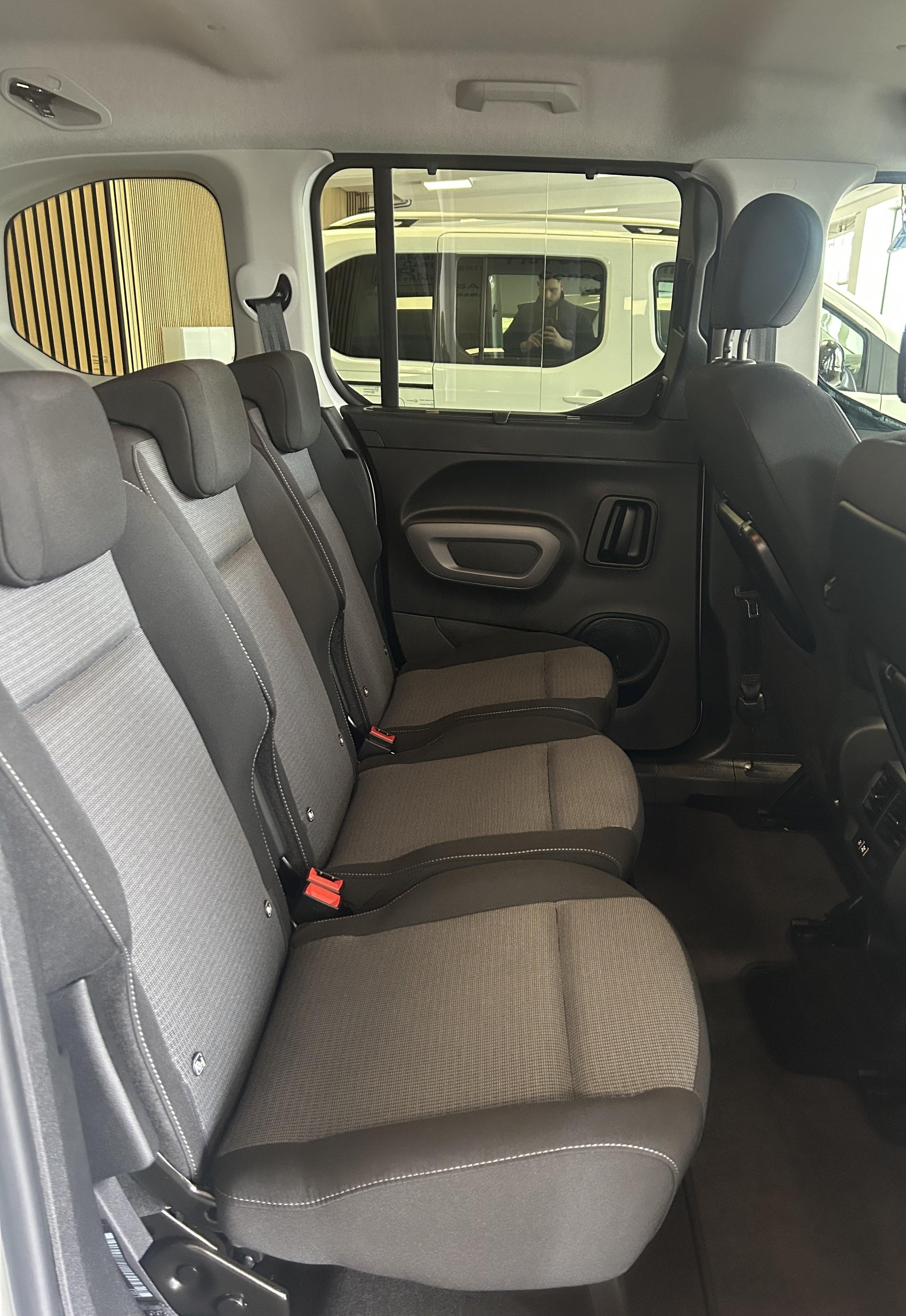 TOYOTA Proace City Verso L1 1.2 130 Trend-image-16