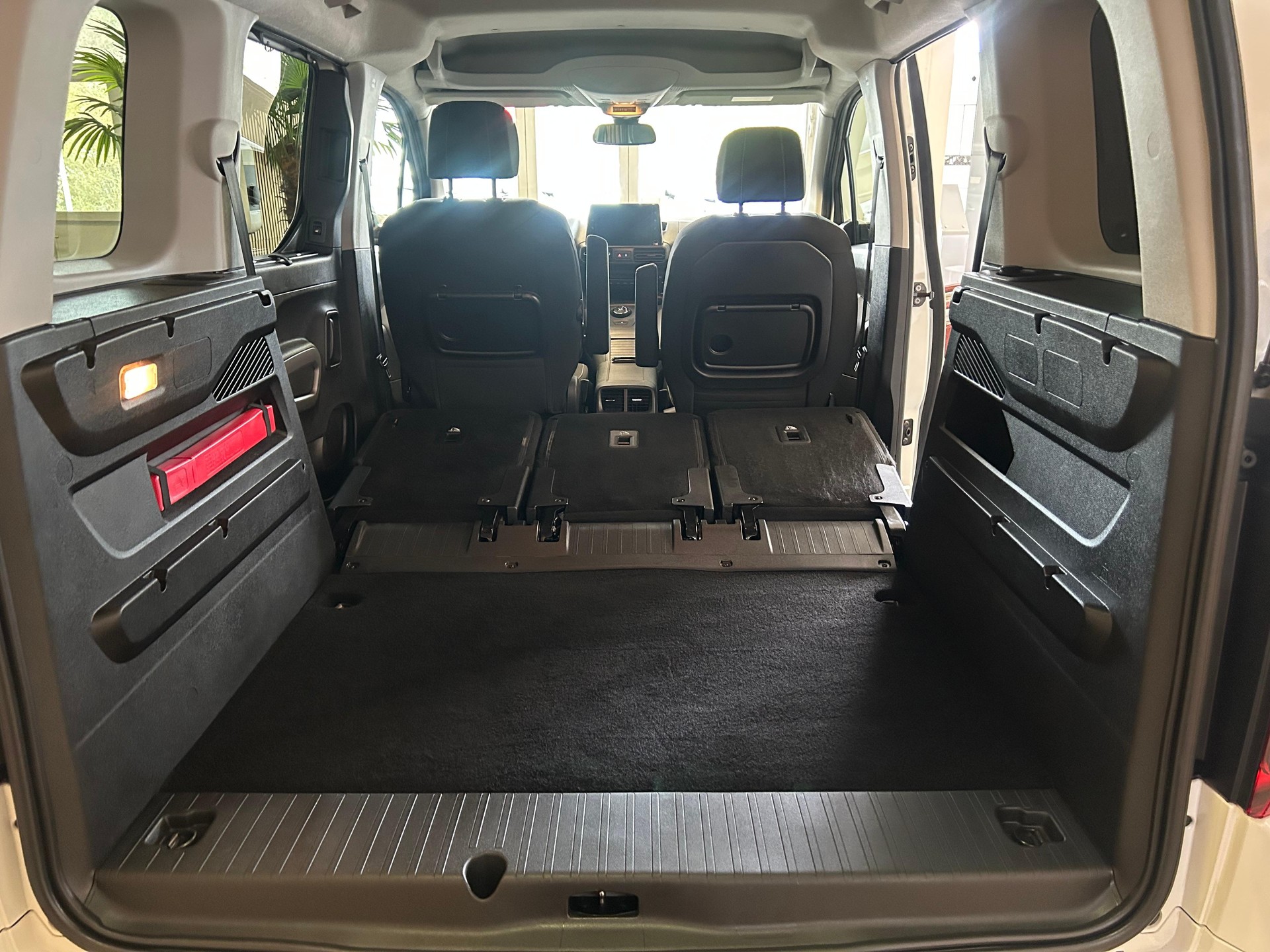 TOYOTA Proace City Verso L1 1.2 130 Trend-image-19